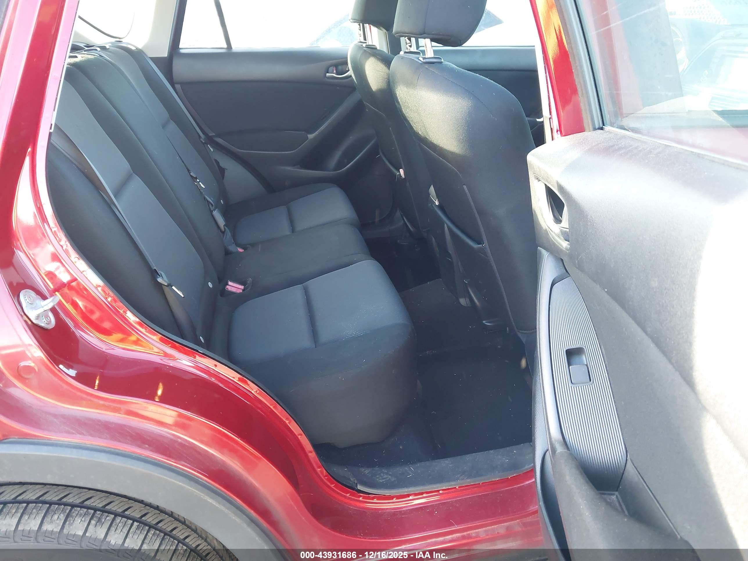 MAZDA CX-5 image 8