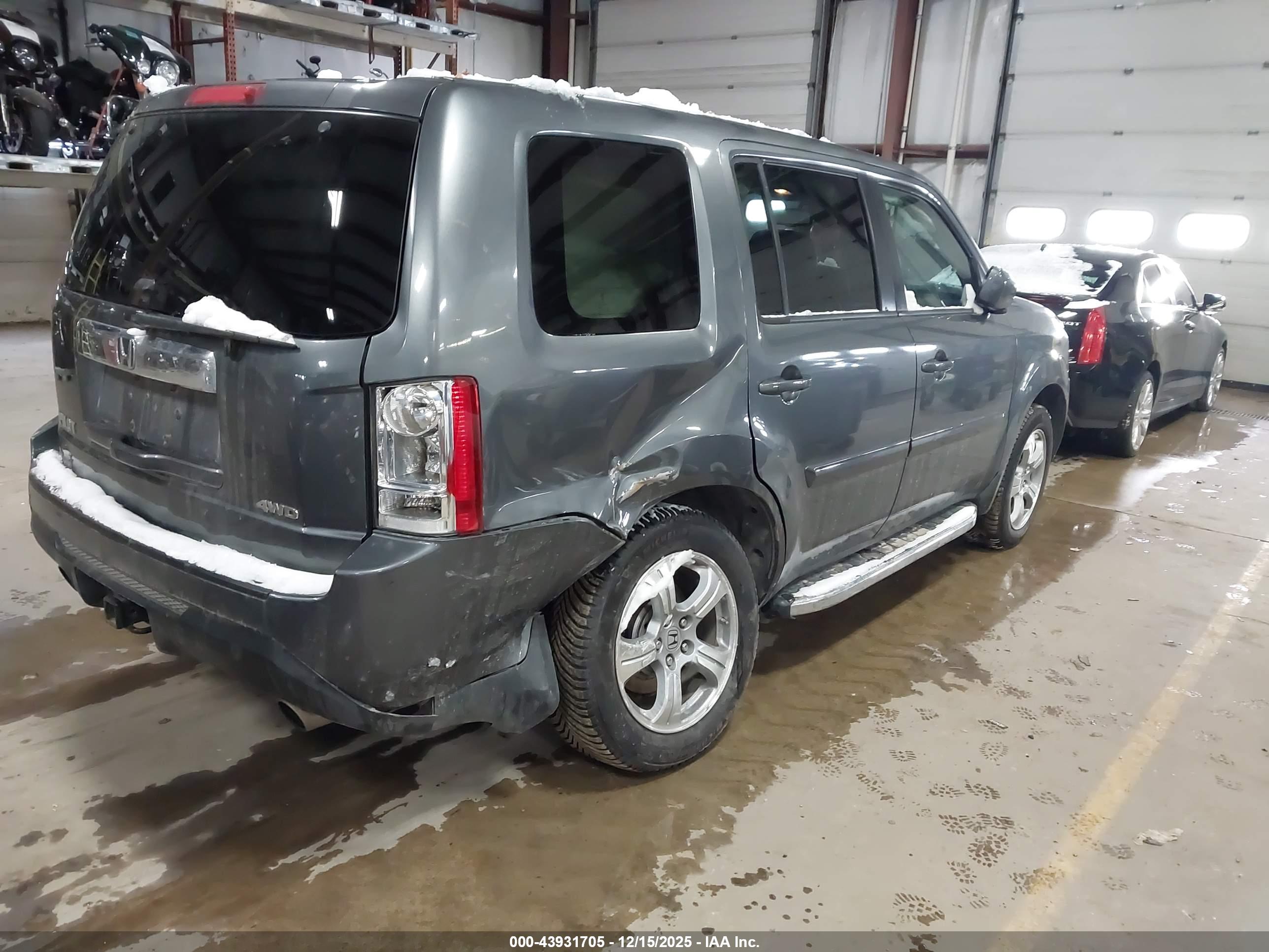 HONDA PILOT image 4