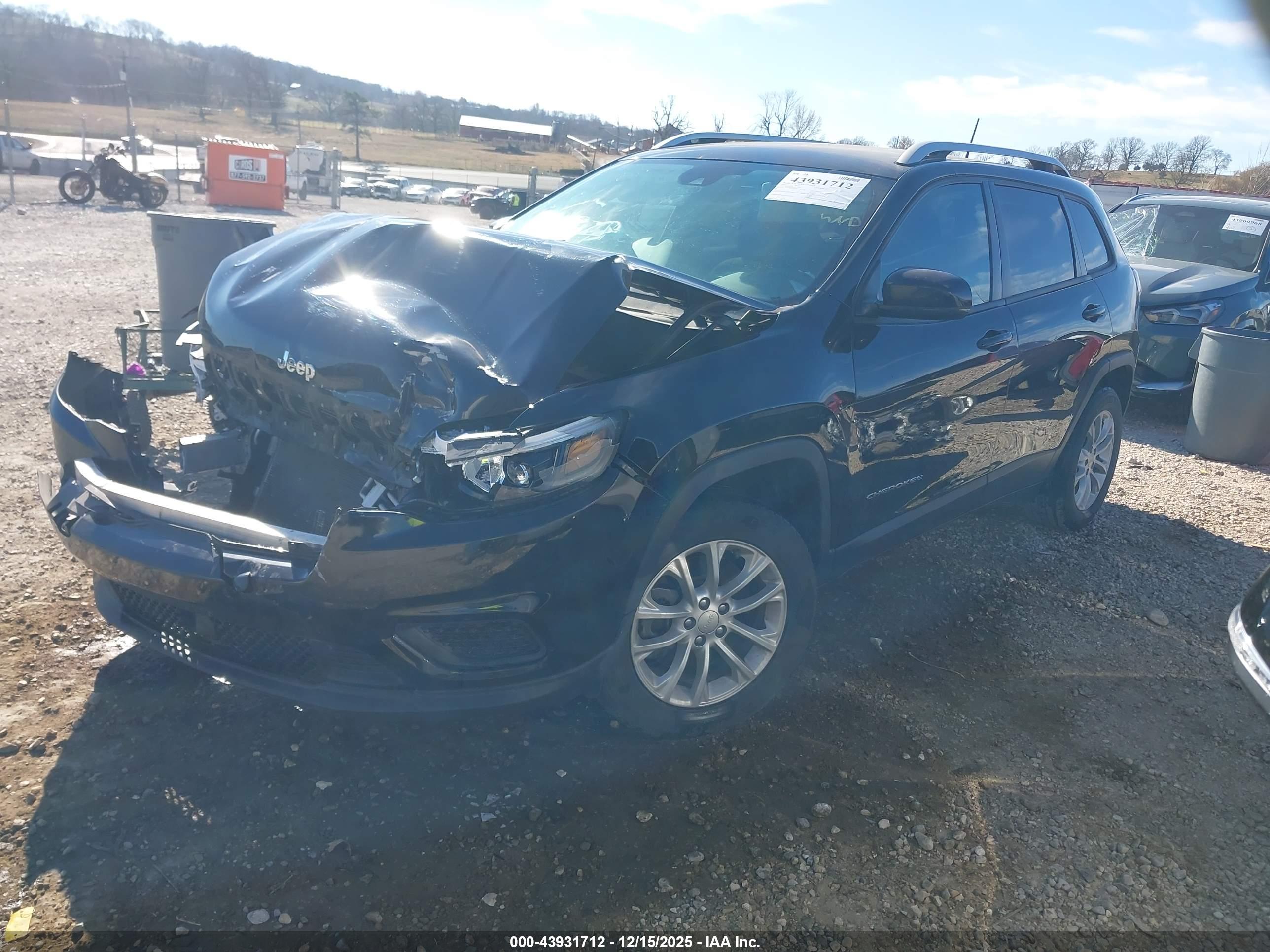 JEEP CHEROKEE image 2
