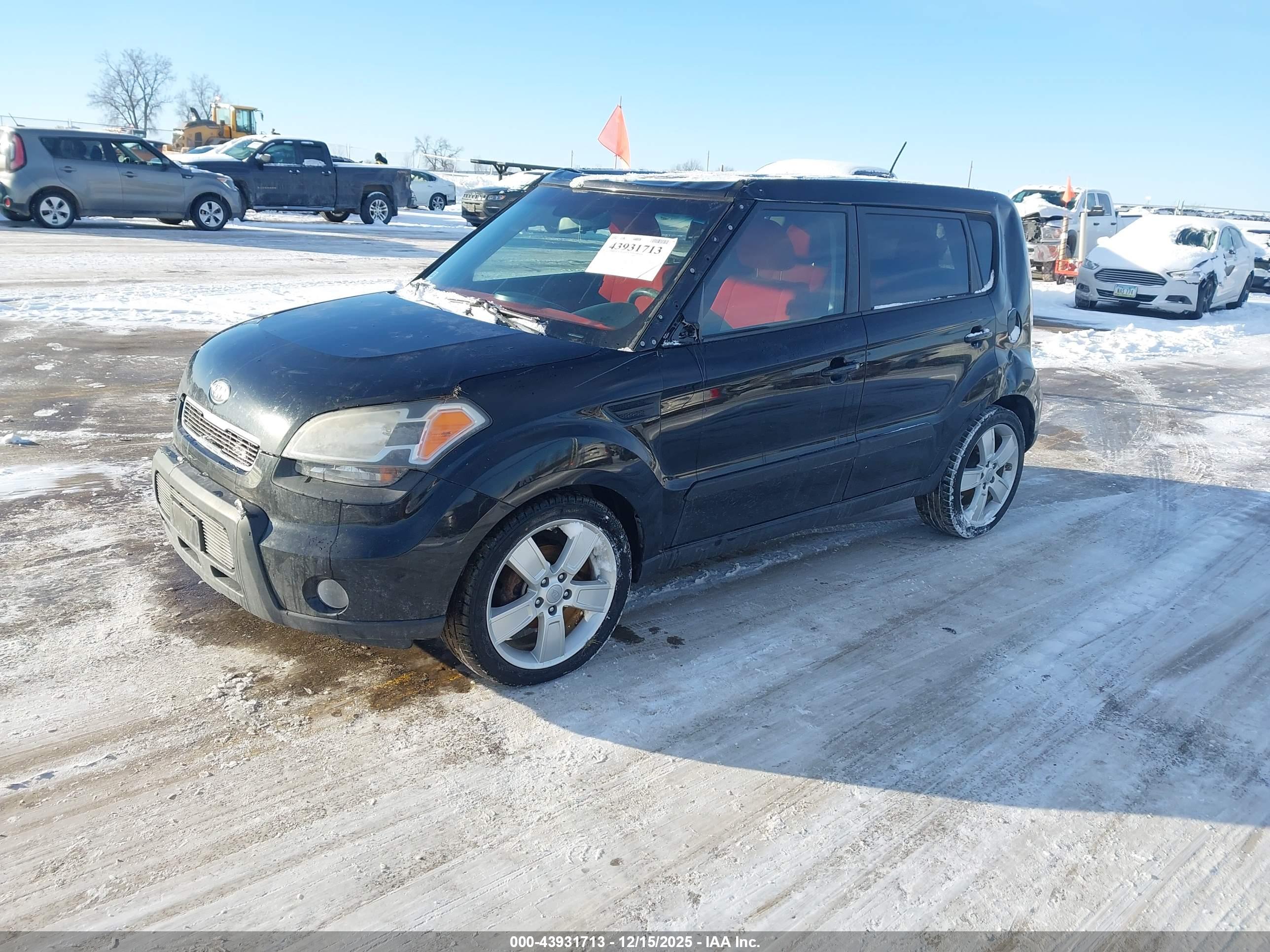 KIA SOUL image 2