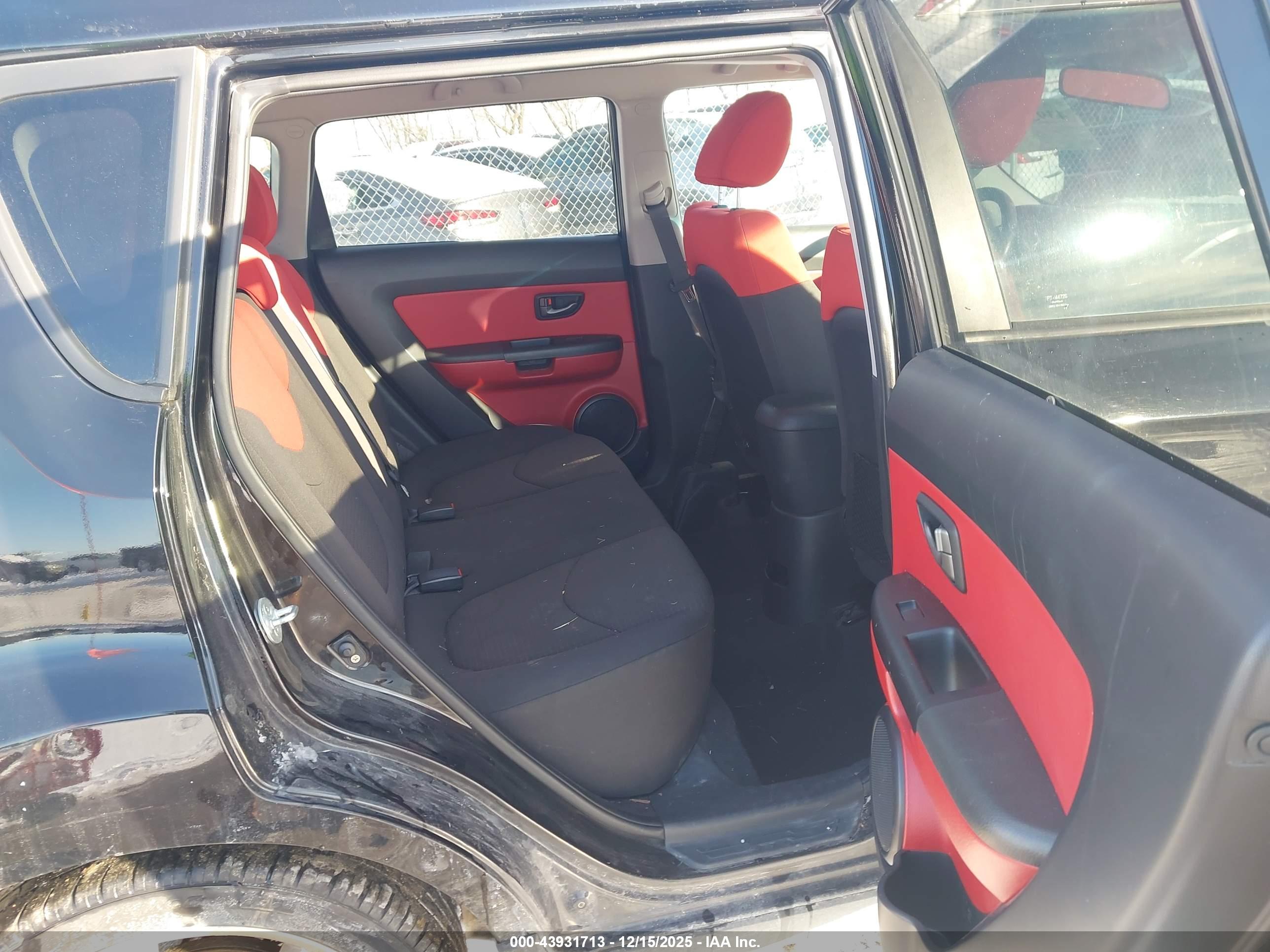 KIA SOUL image 8