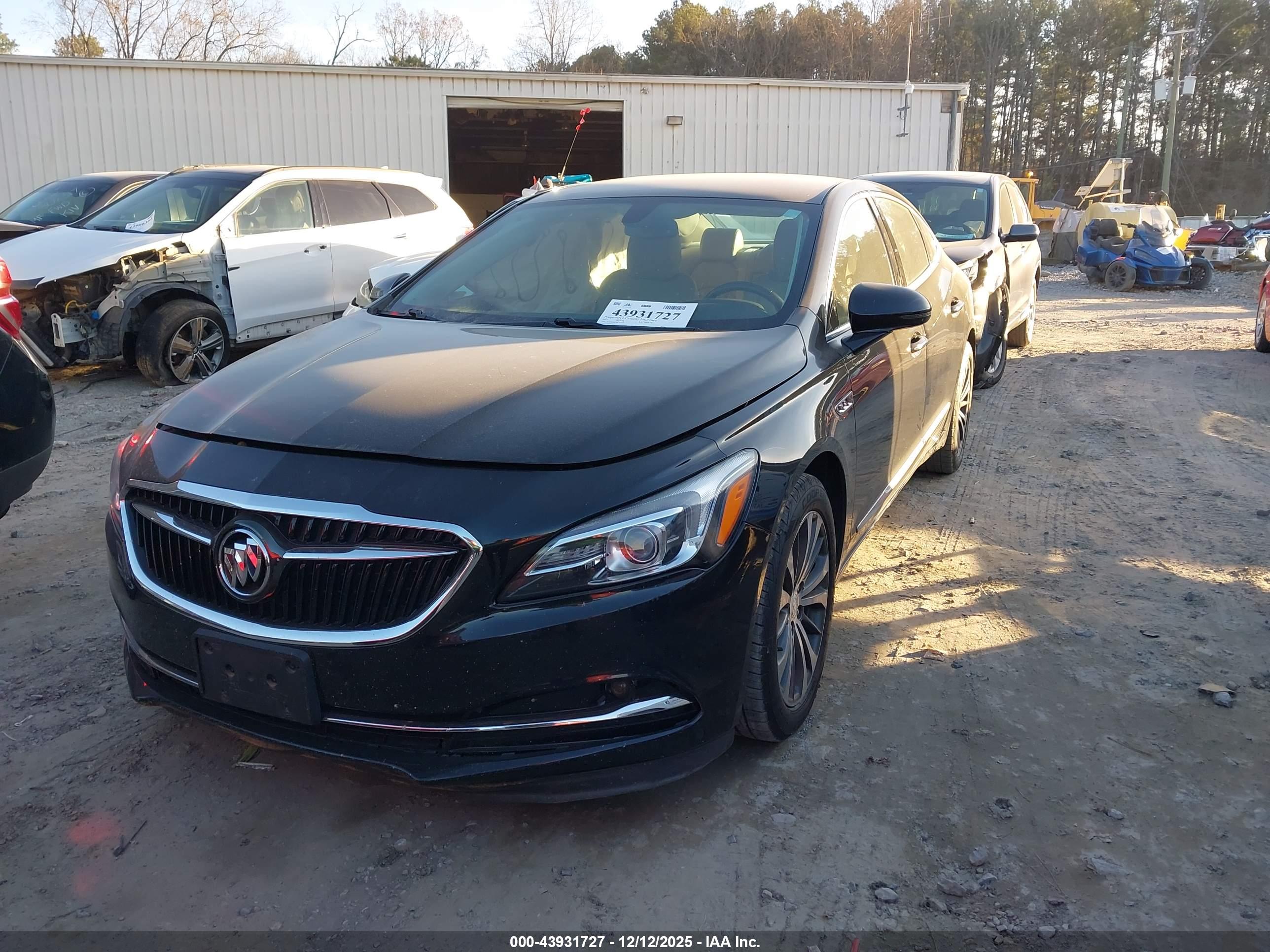 BUICK LACROSSE image 2