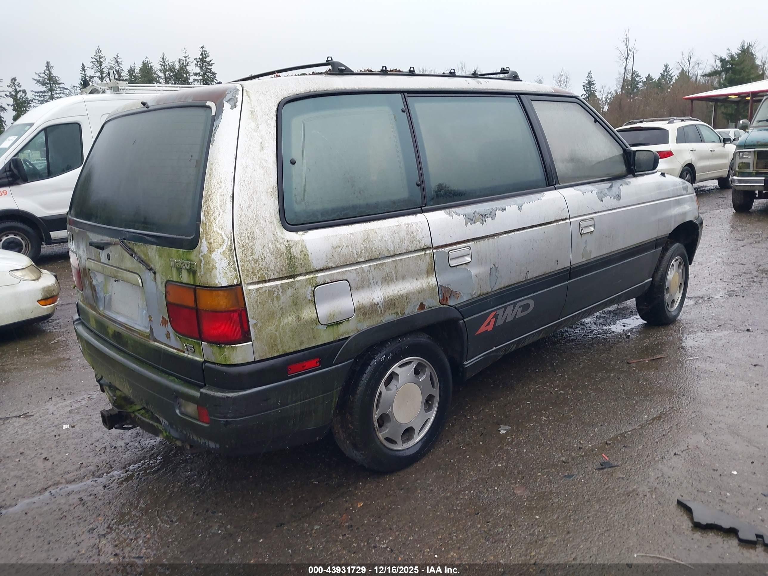 MAZDA MPV image 4