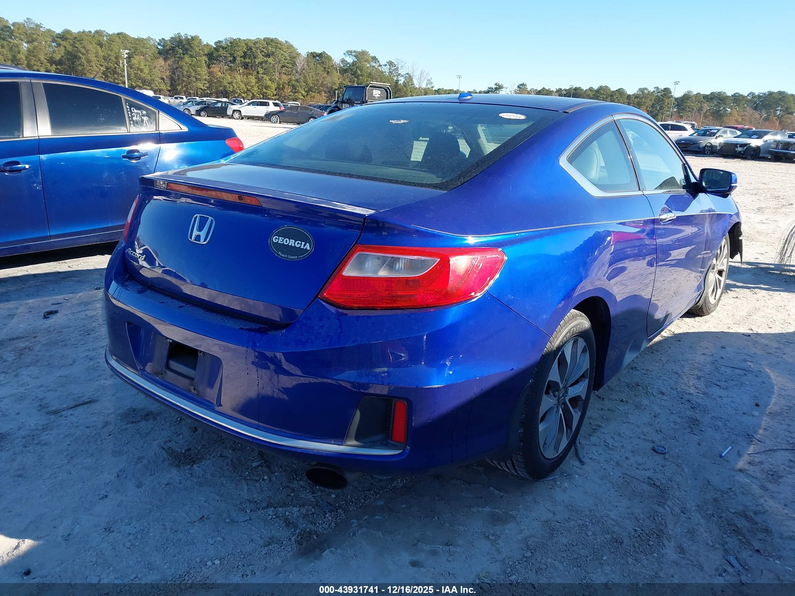 HONDA ACCORD image 4