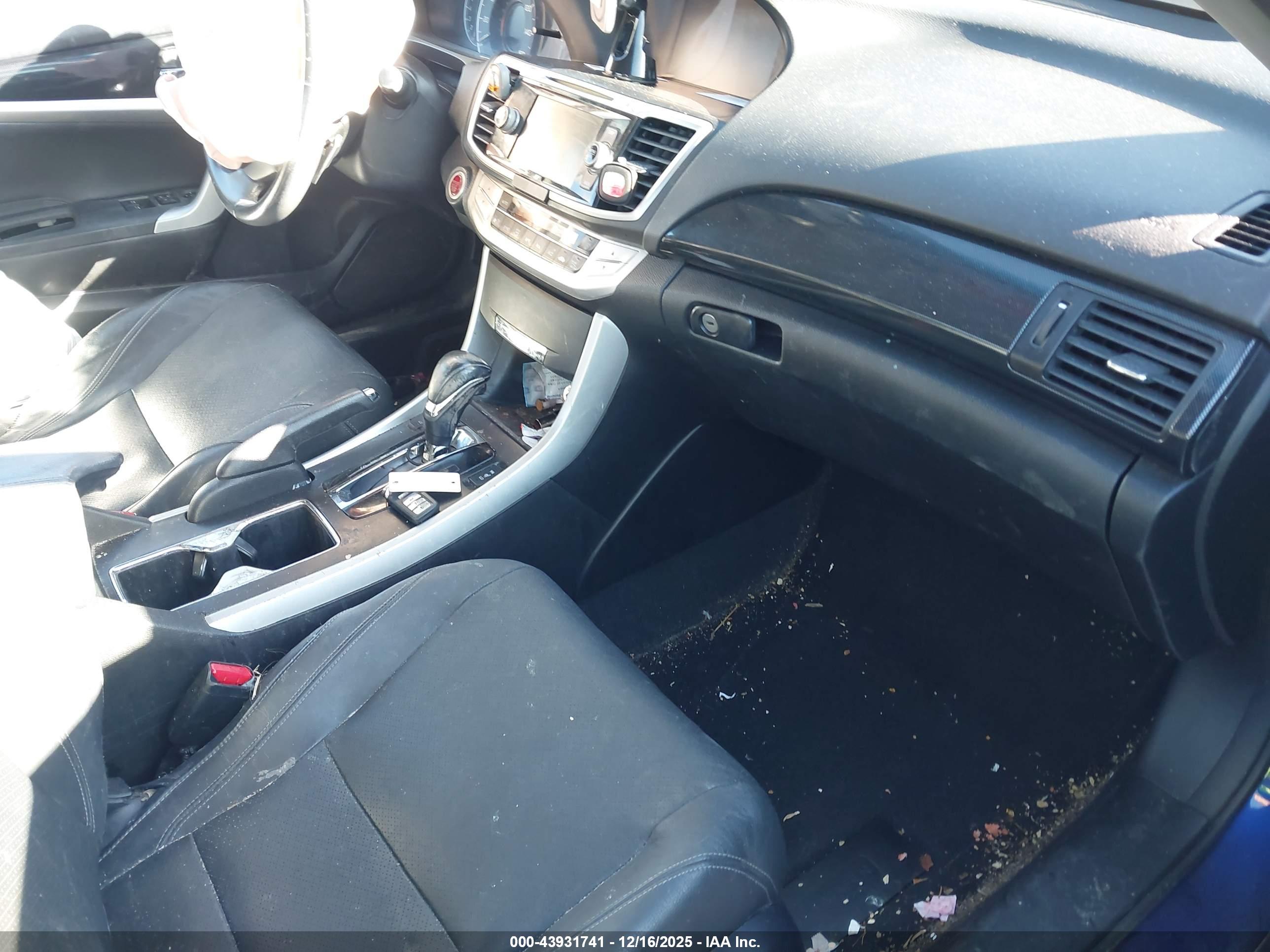 HONDA ACCORD image 5