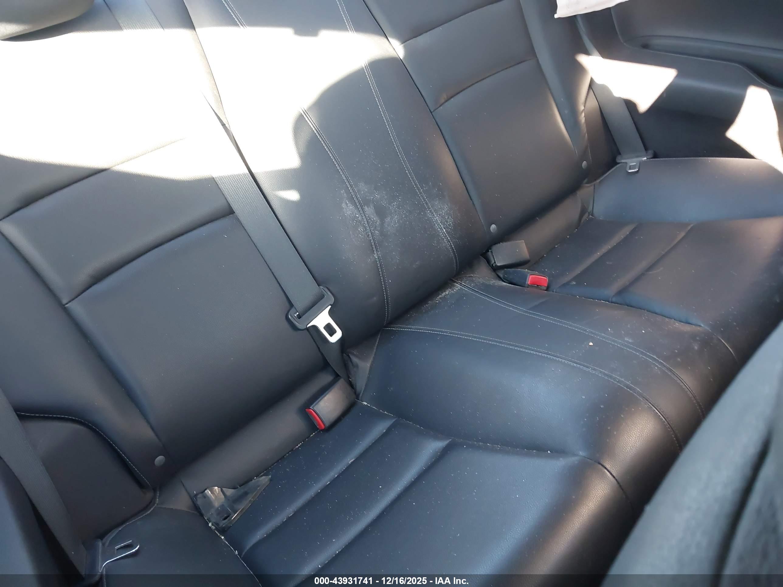 HONDA ACCORD image 8
