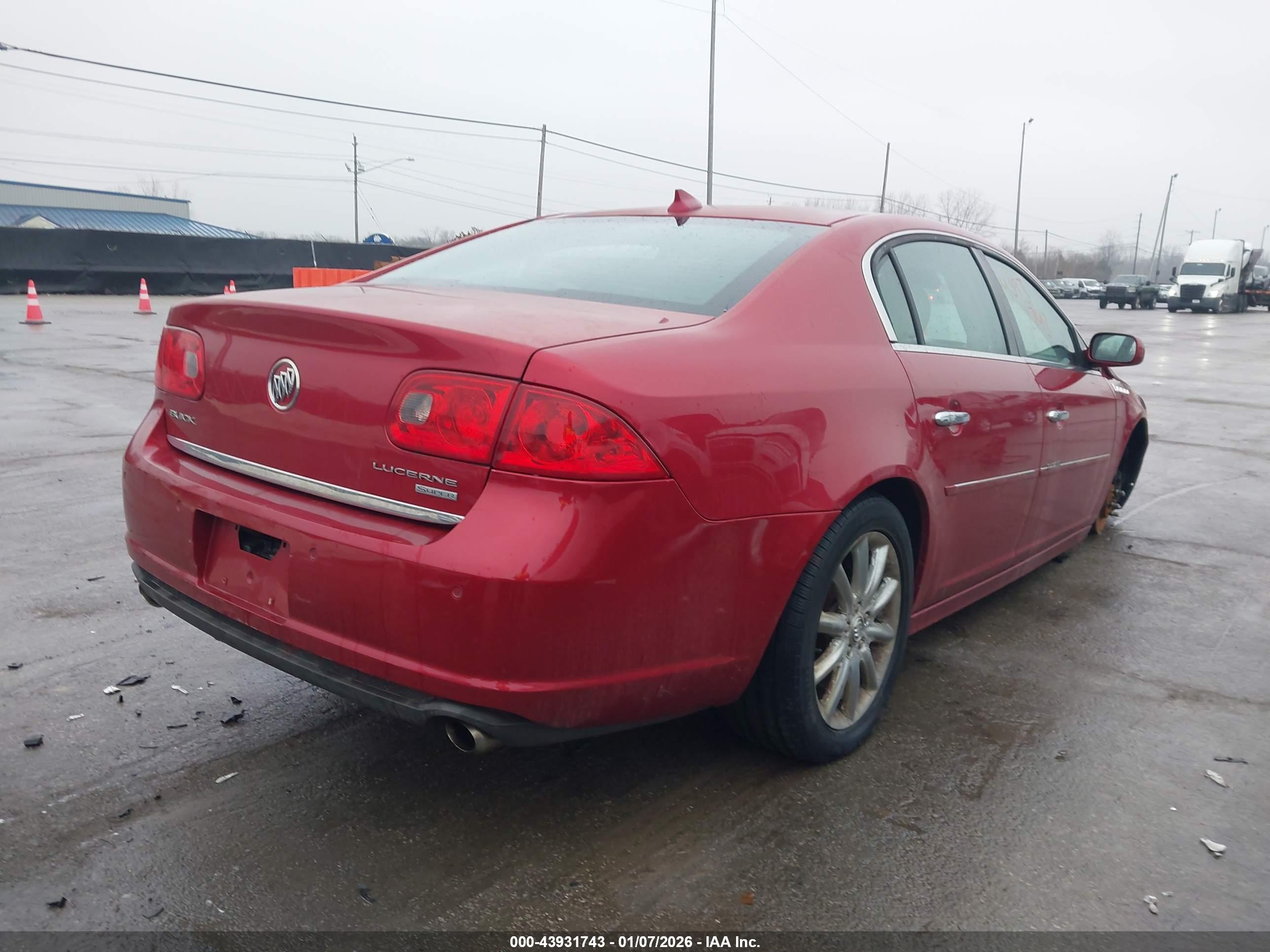 BUICK LUCERNE image 4