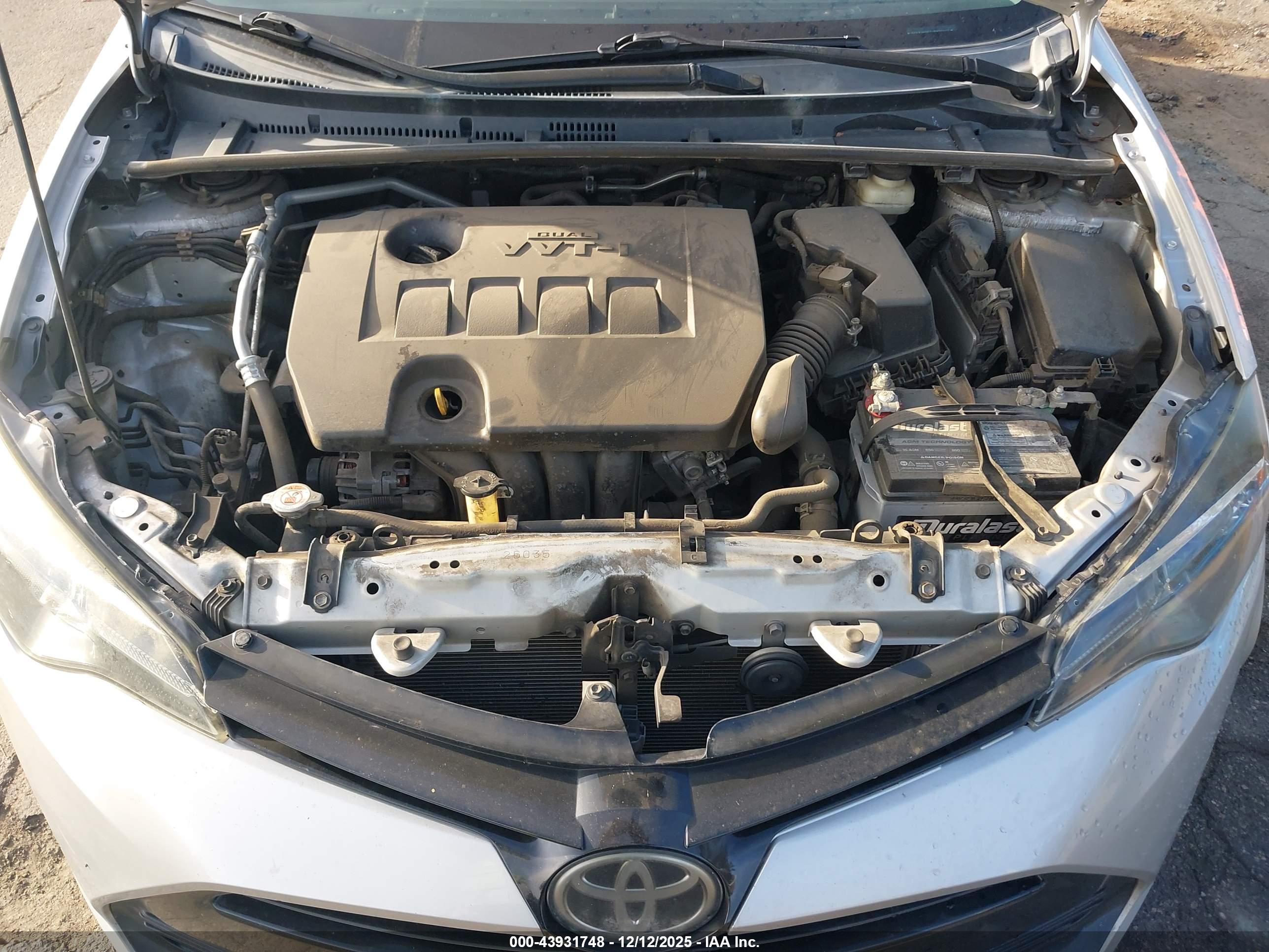TOYOTA COROLLA image 10