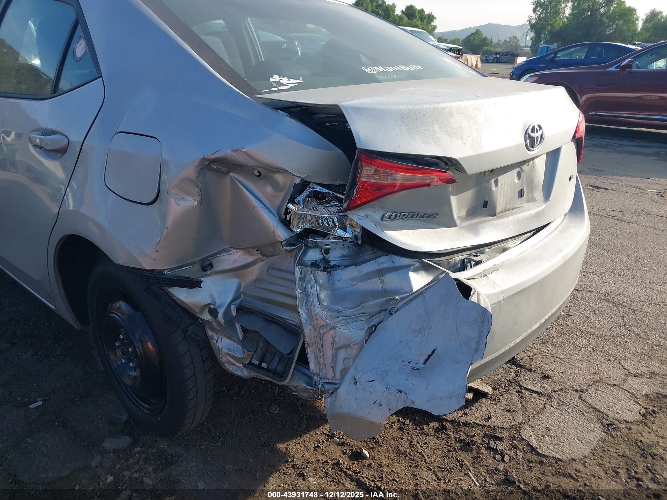 TOYOTA COROLLA image 6
