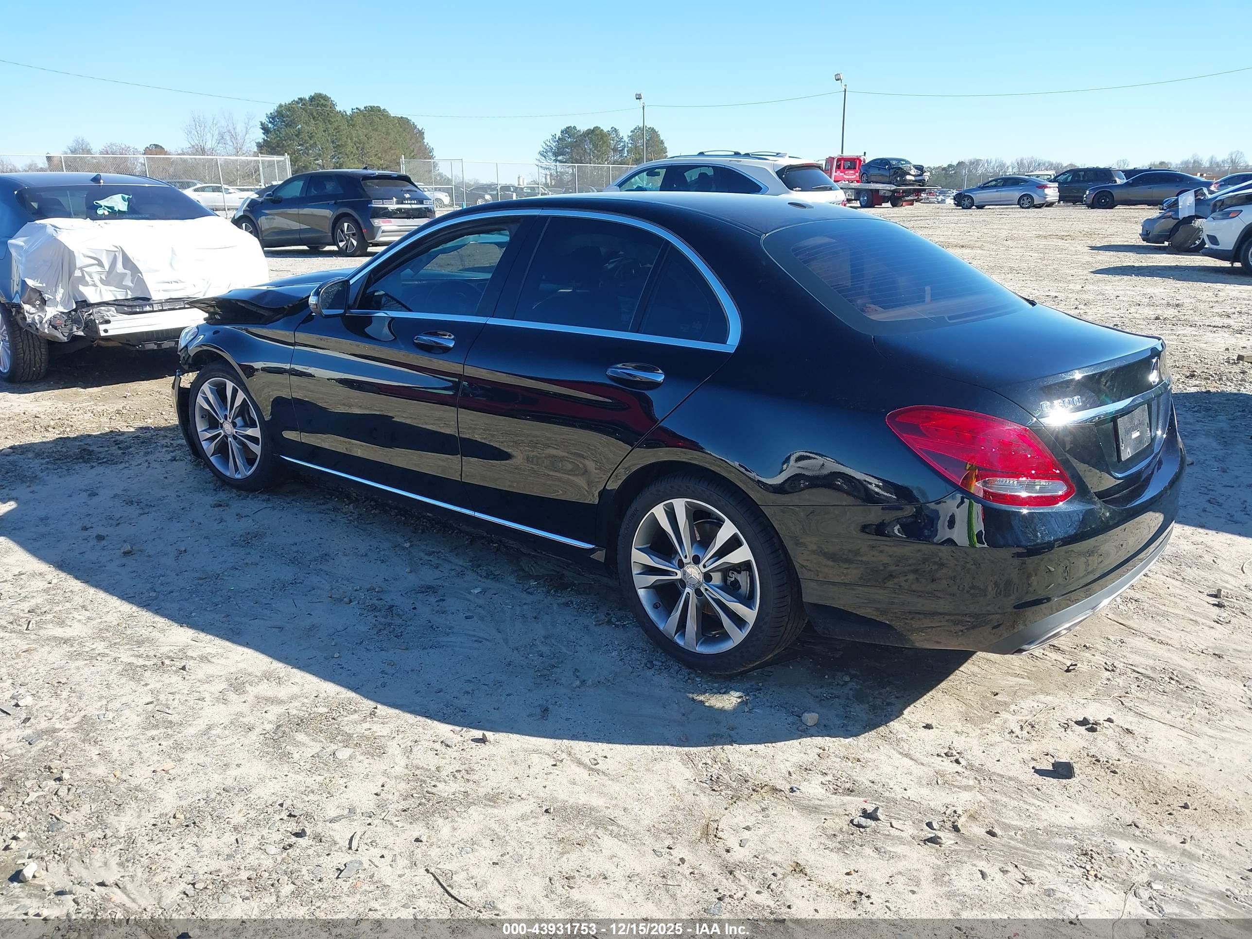 MERCEDES-BENZ C image 3