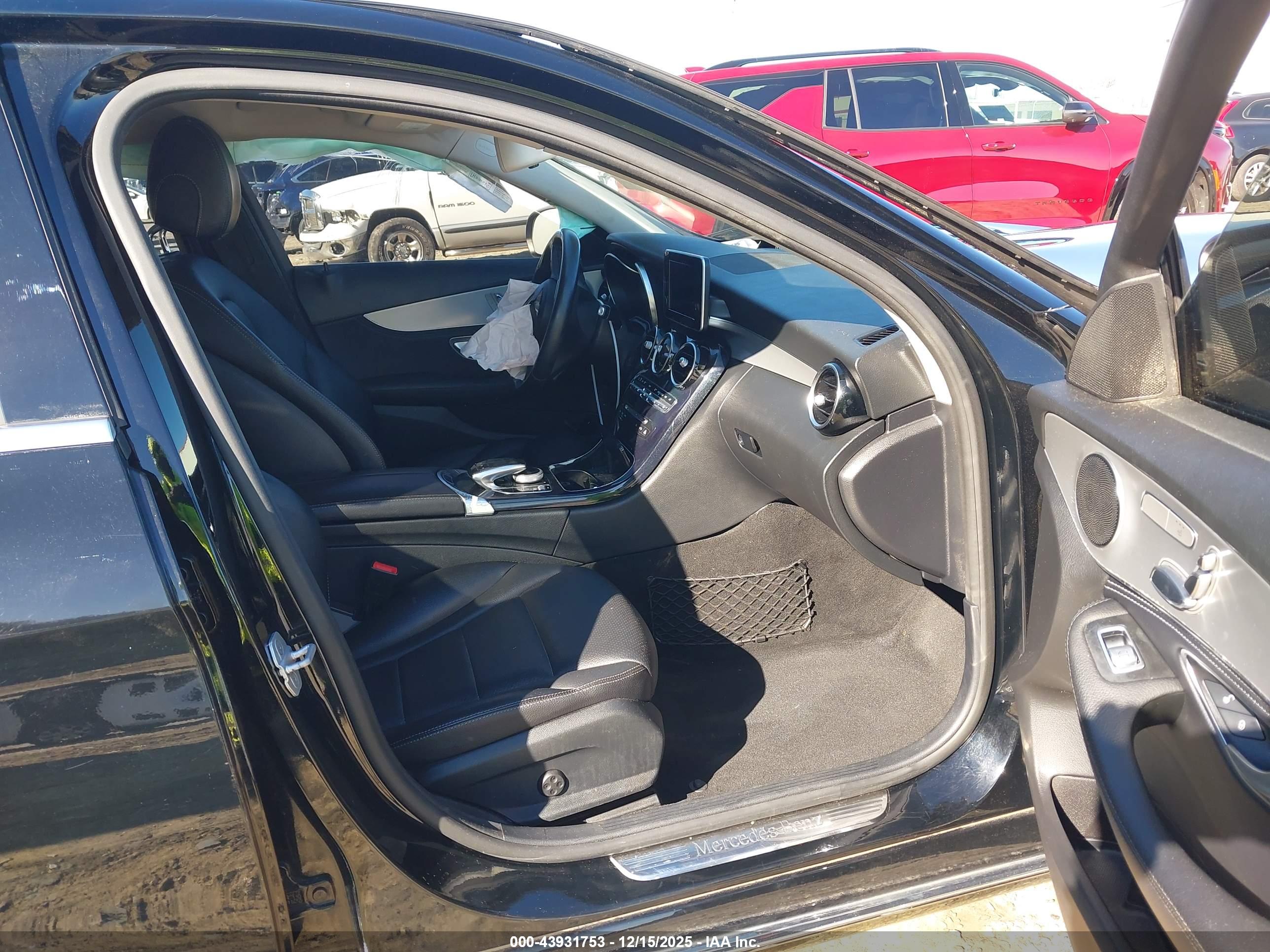 MERCEDES-BENZ C image 5