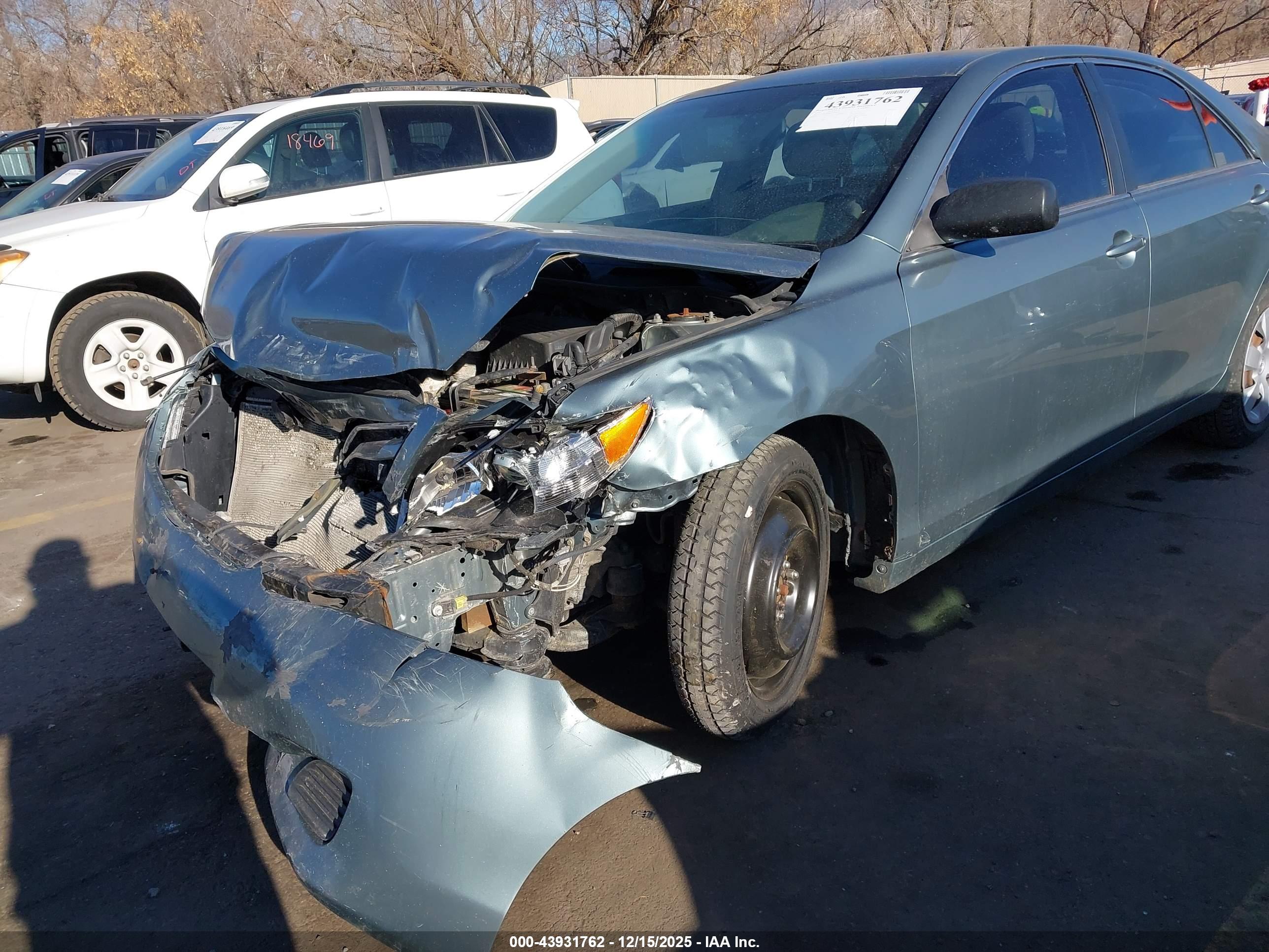 TOYOTA CAMRY image 6