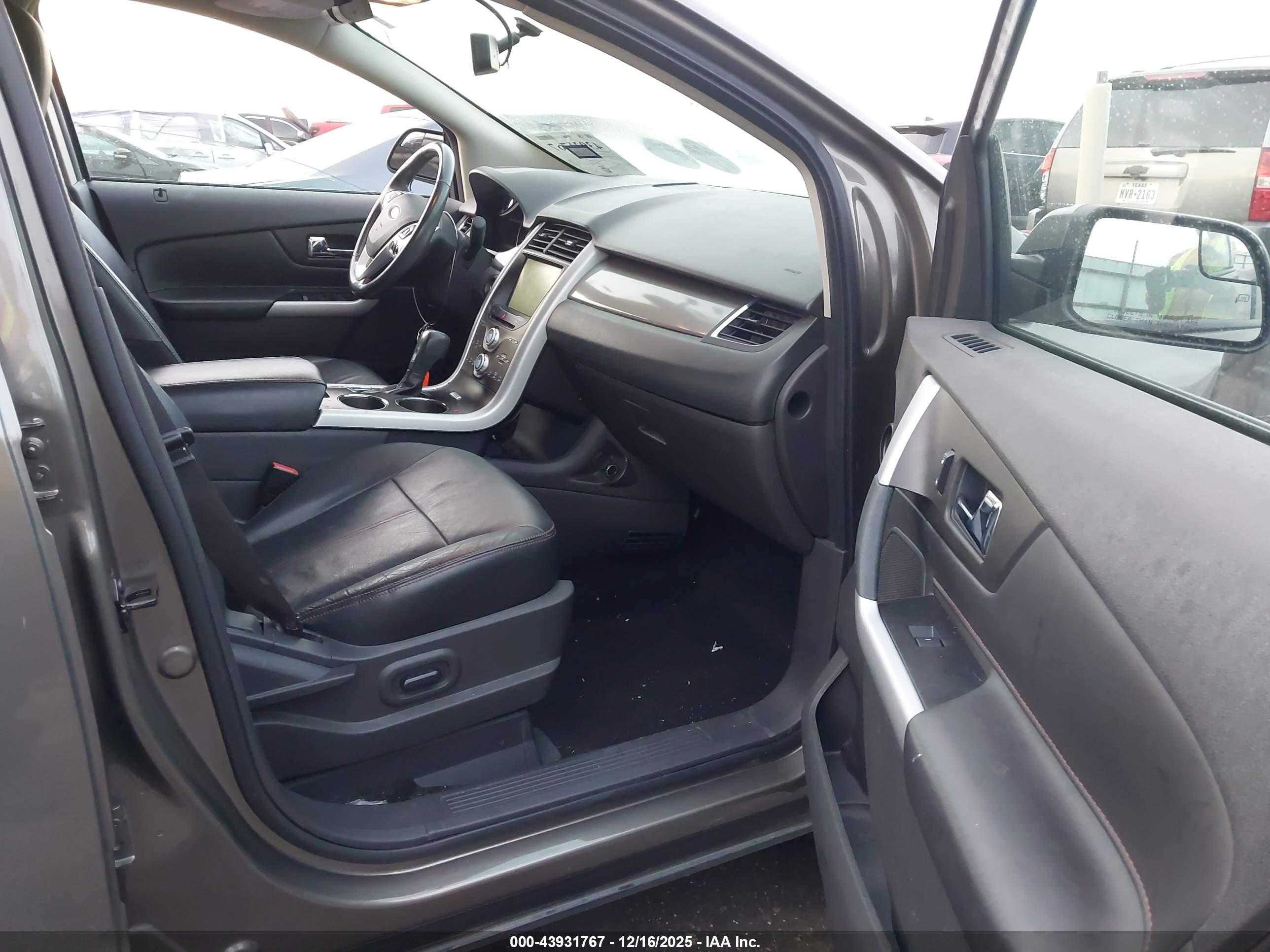 FORD EDGE image 5