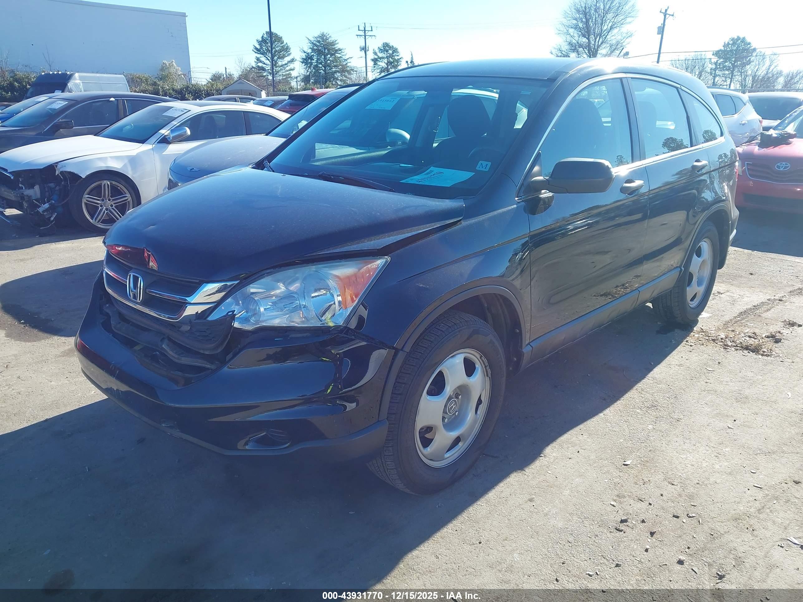 HONDA CR-V image 2