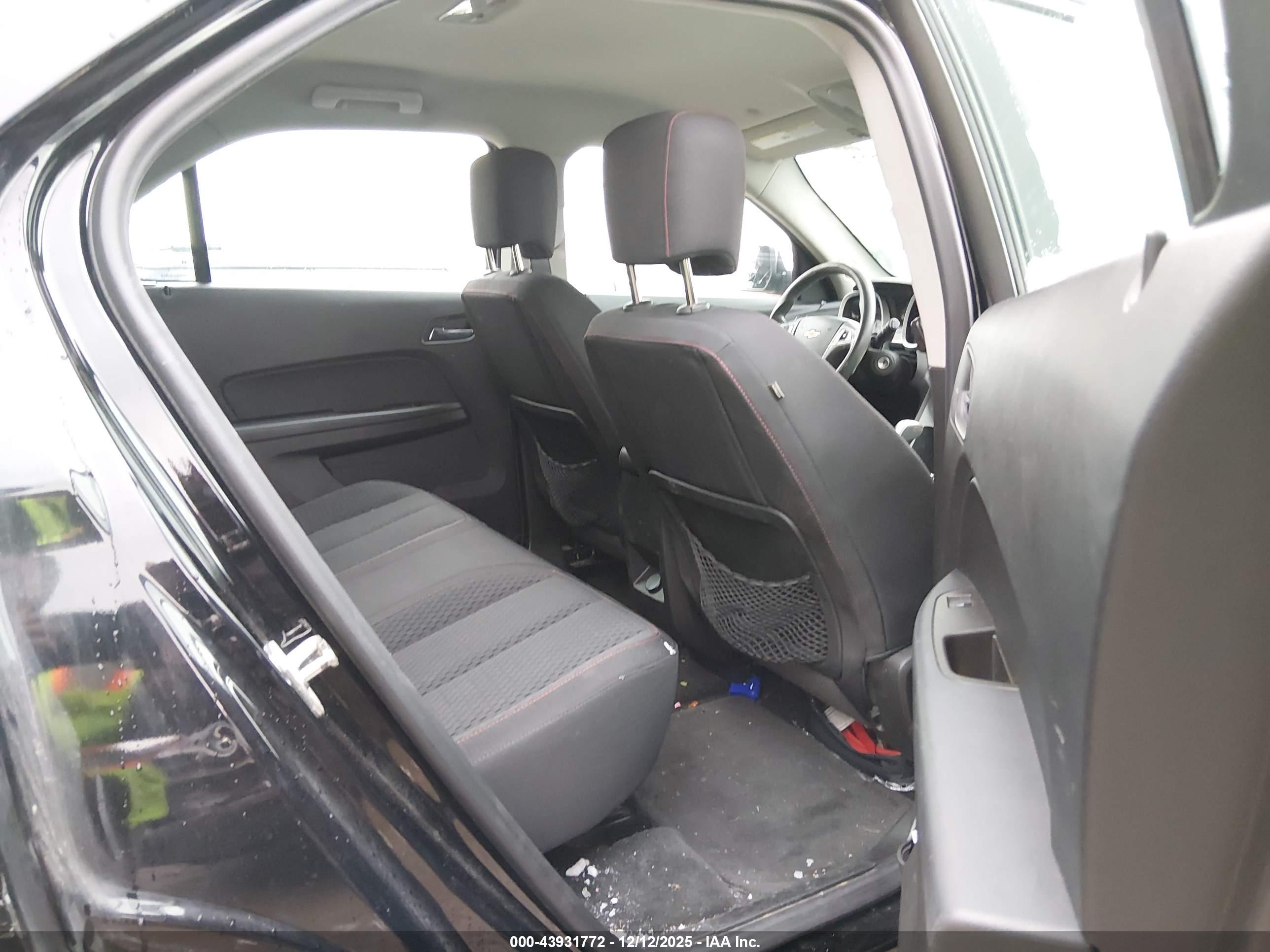 CHEVROLET EQUINOX image 8