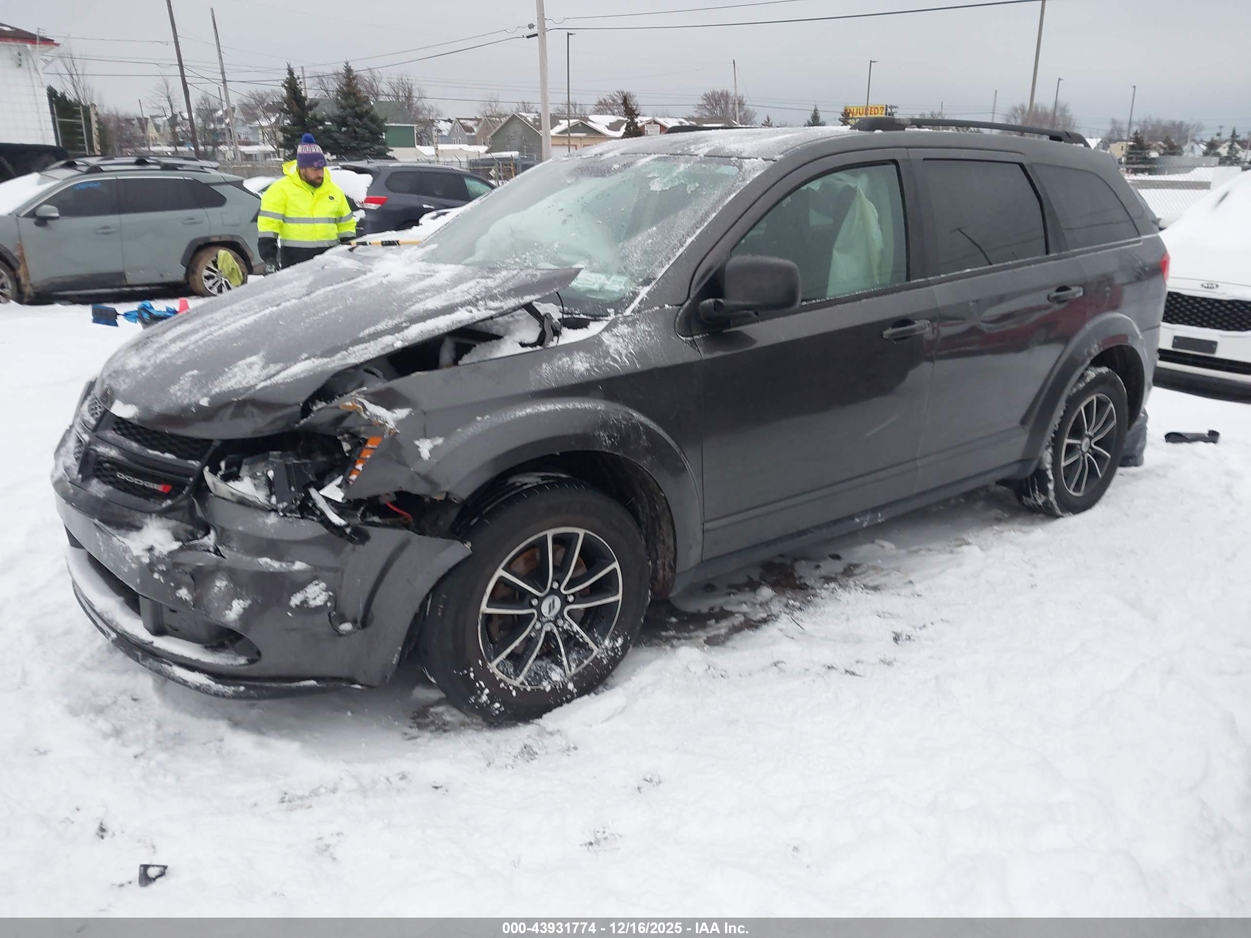 DODGE JOURNEY image 2