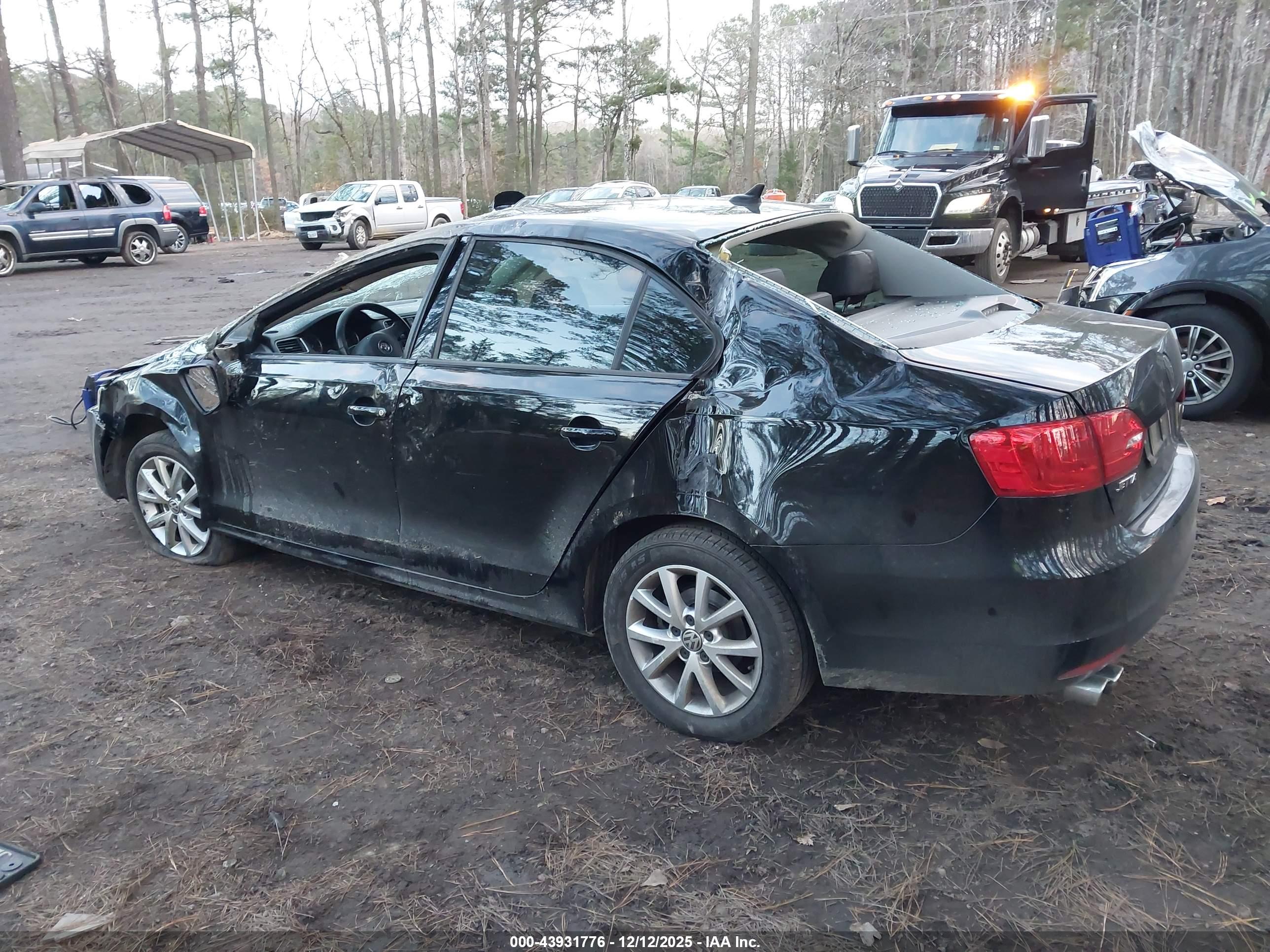 VOLKSWAGEN JETTA image 3