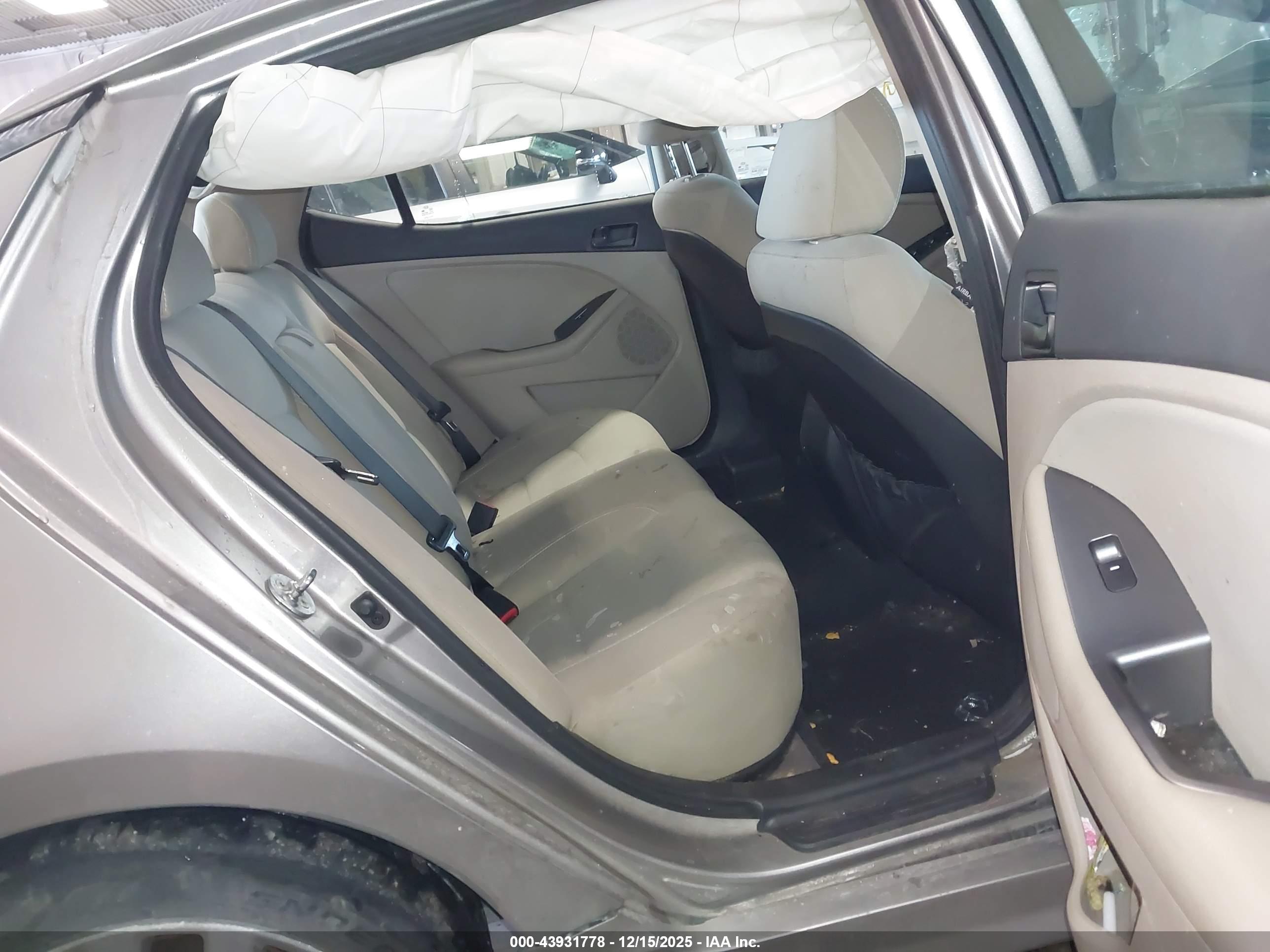 KIA OPTIMA image 8