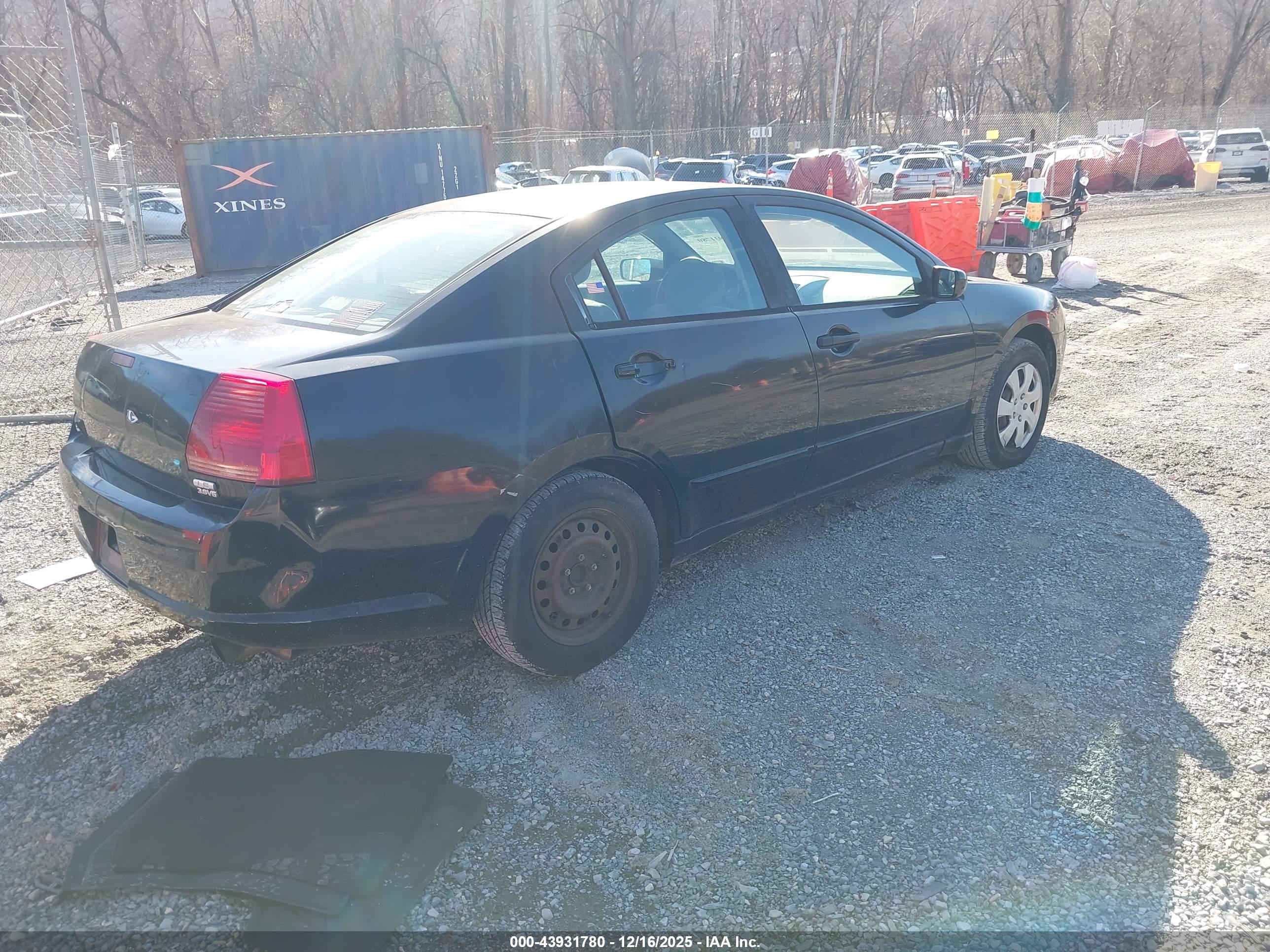 MITSUBISHI GALANT image 4