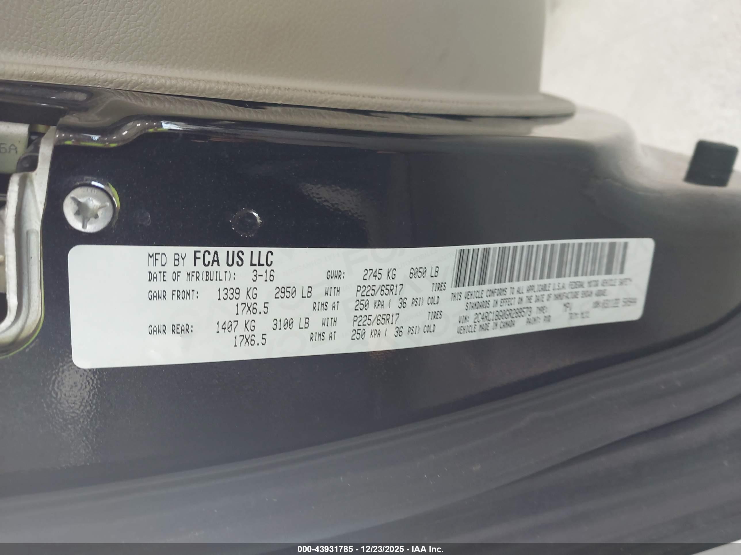 CHRYSLER TOWN image 9