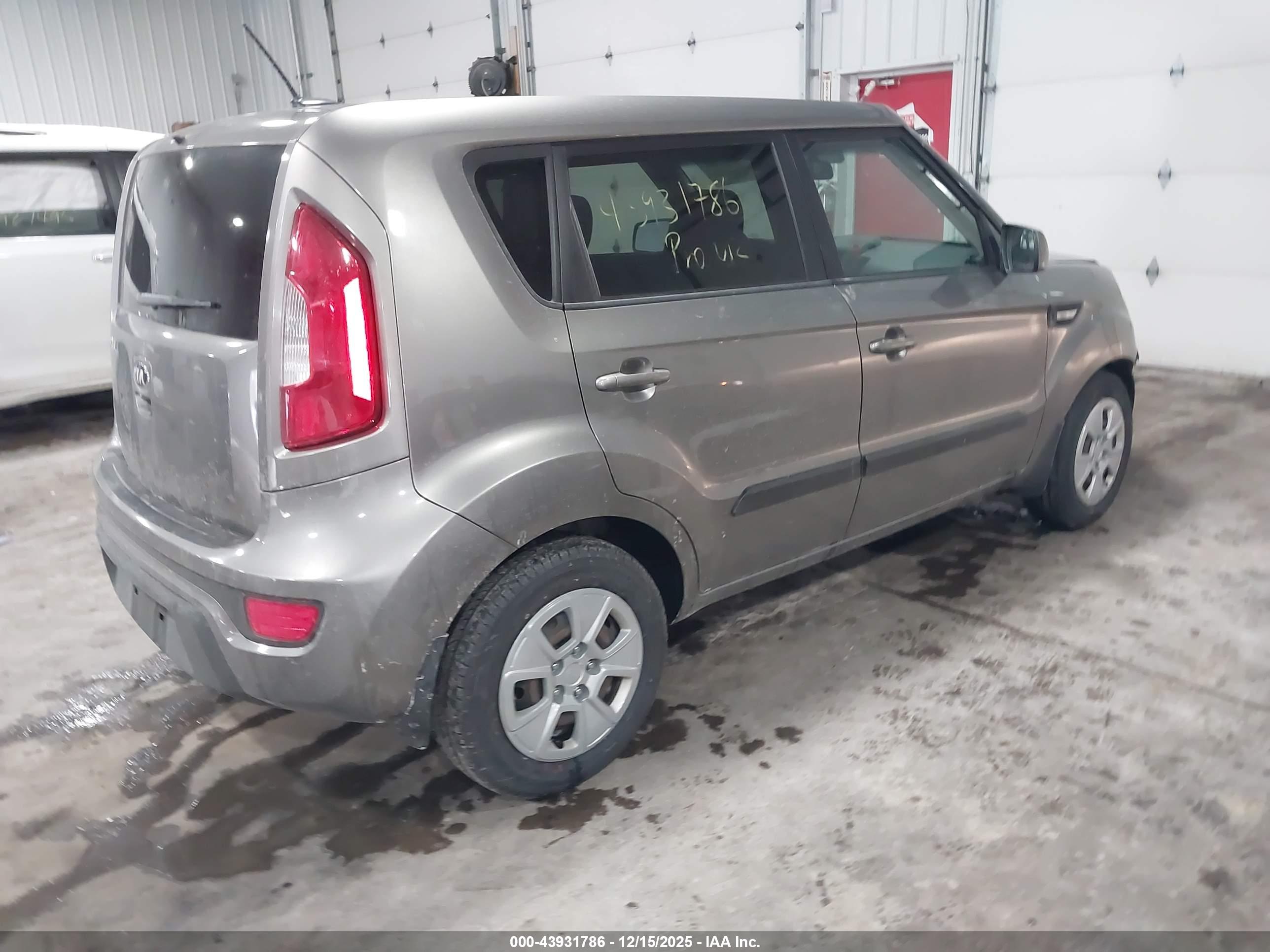 KIA SOUL image 4