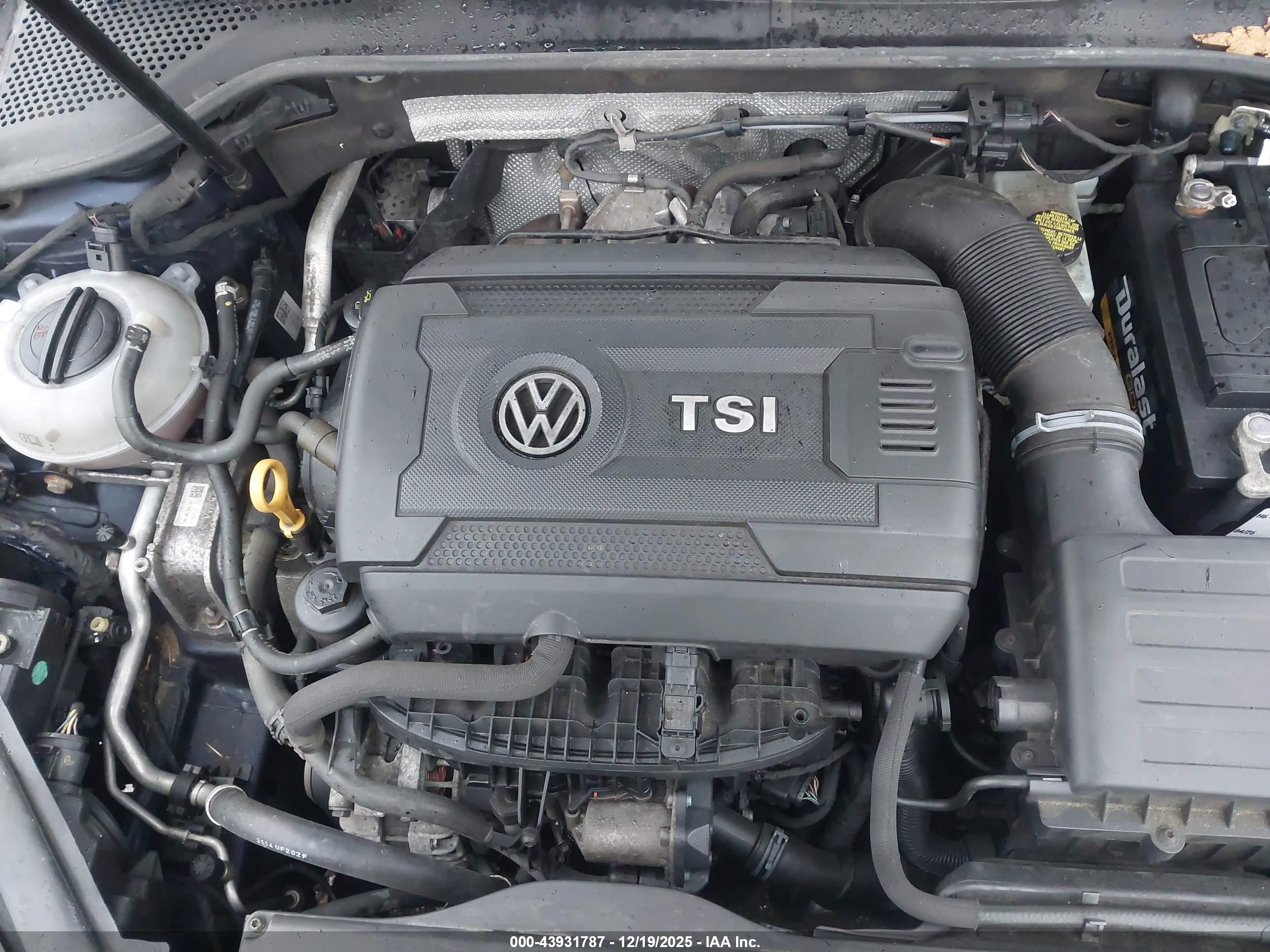 VOLKSWAGEN GOLF image 10
