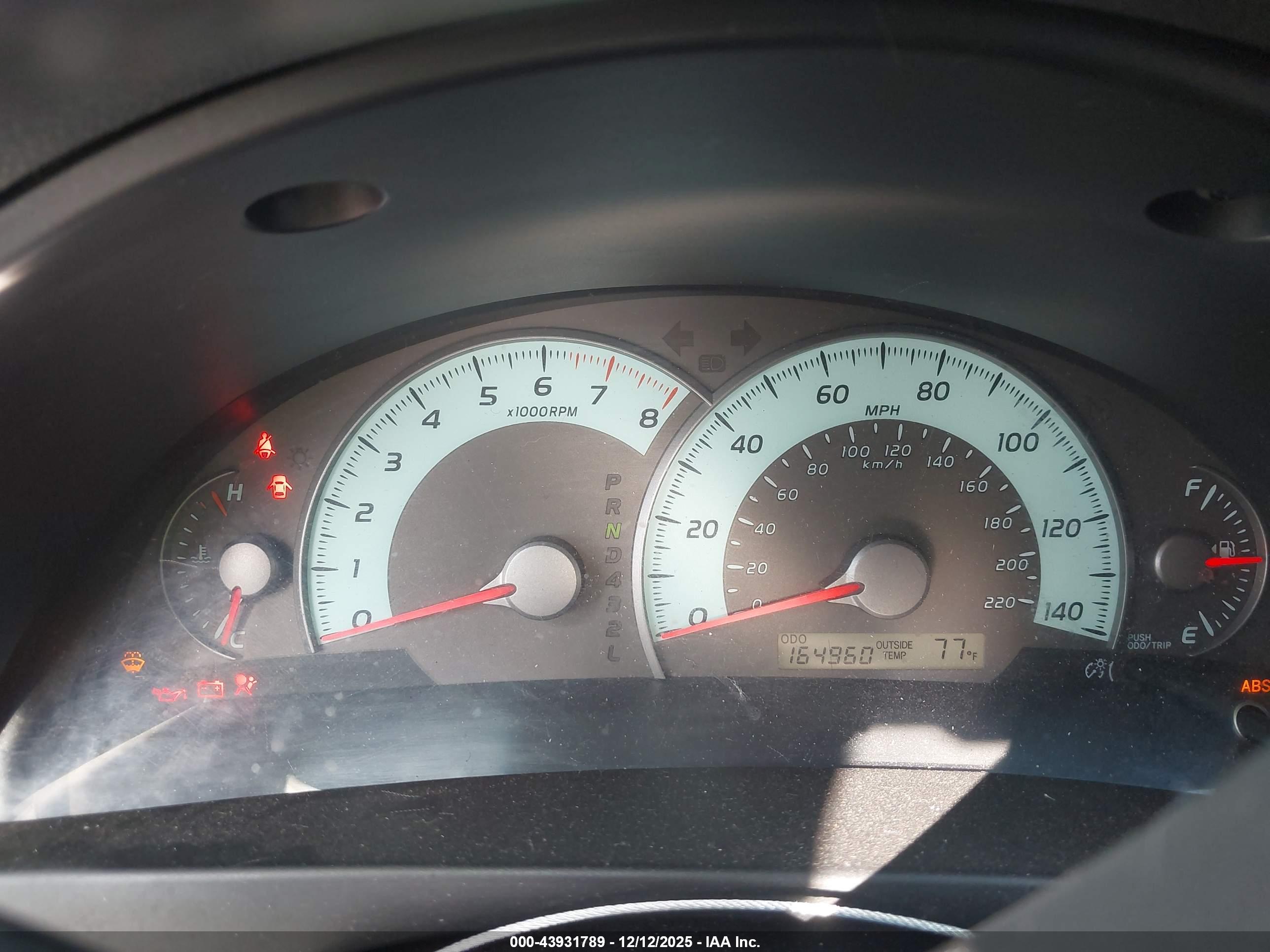 TOYOTA CAMRY image 7