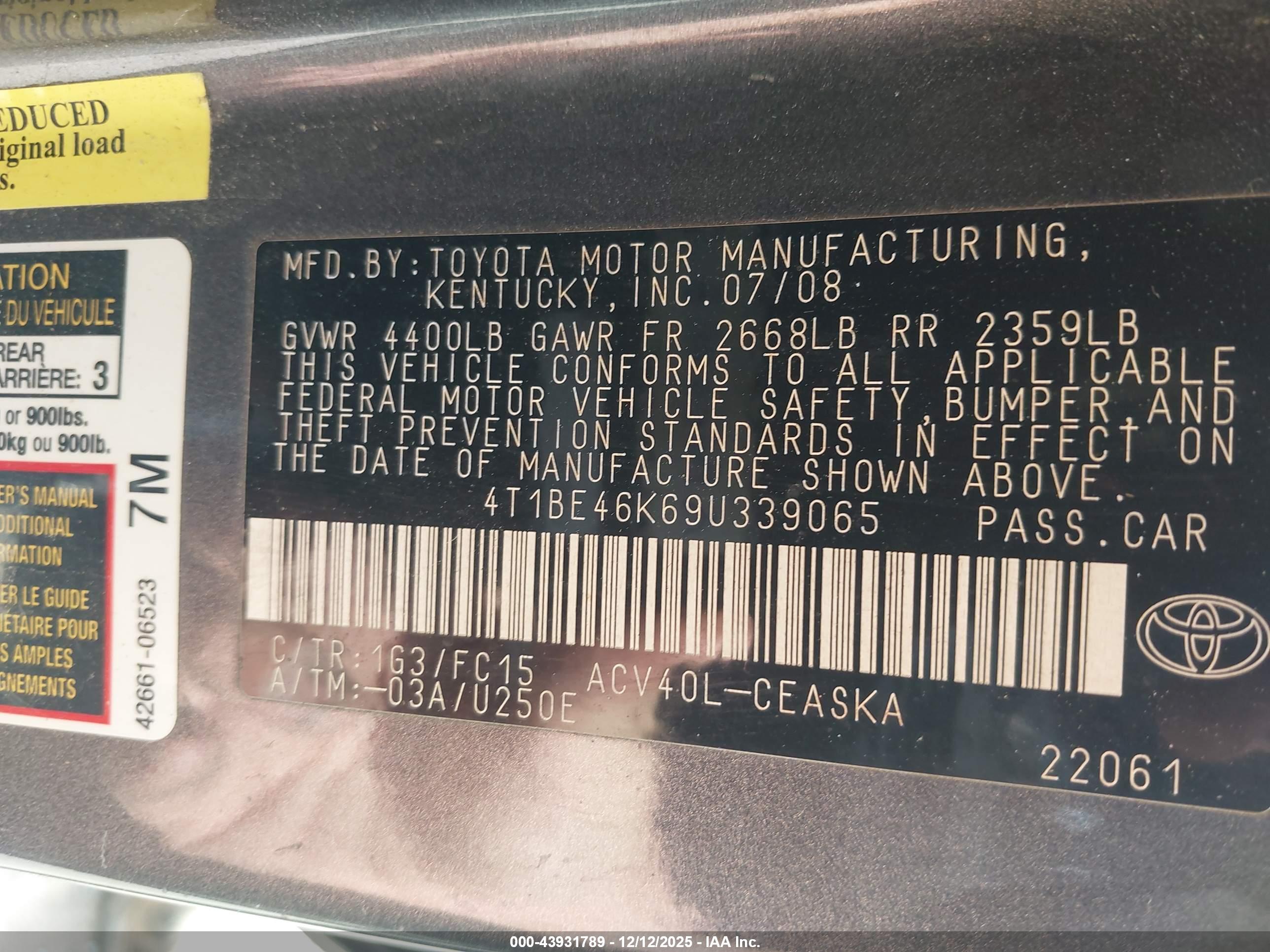 TOYOTA CAMRY image 9