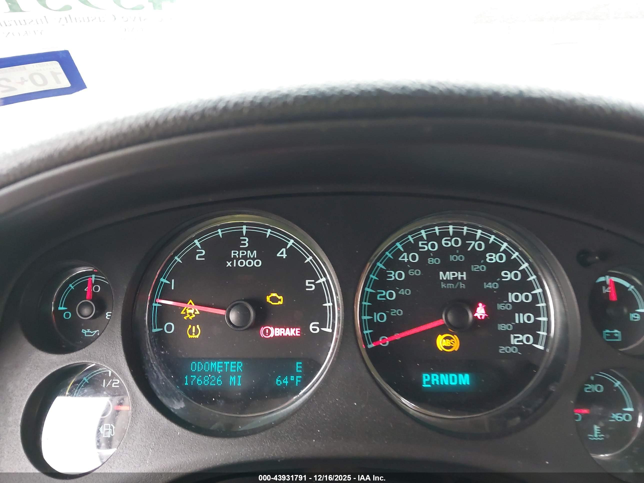 GMC YUKON image 7