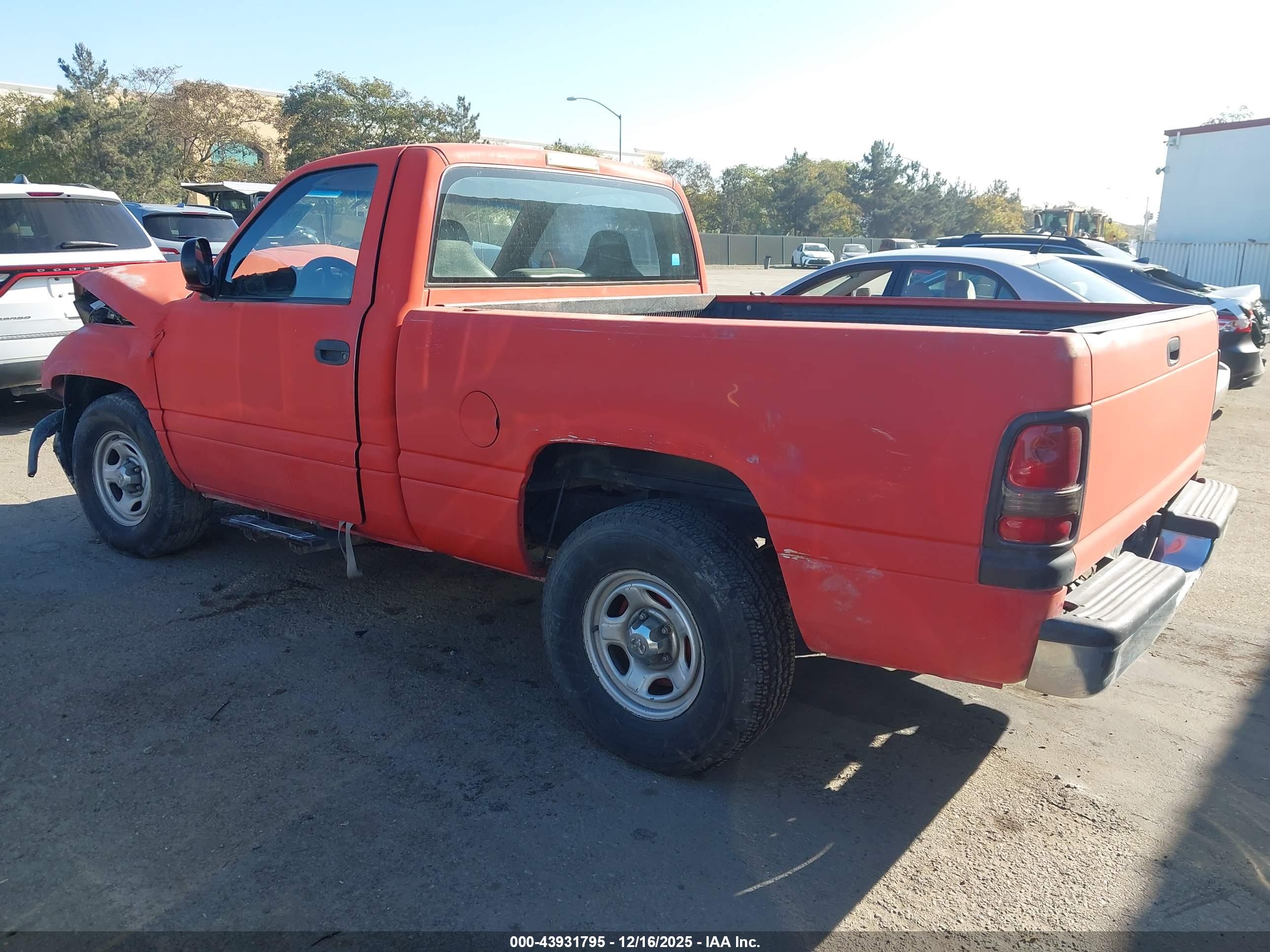 DODGE RAM image 3