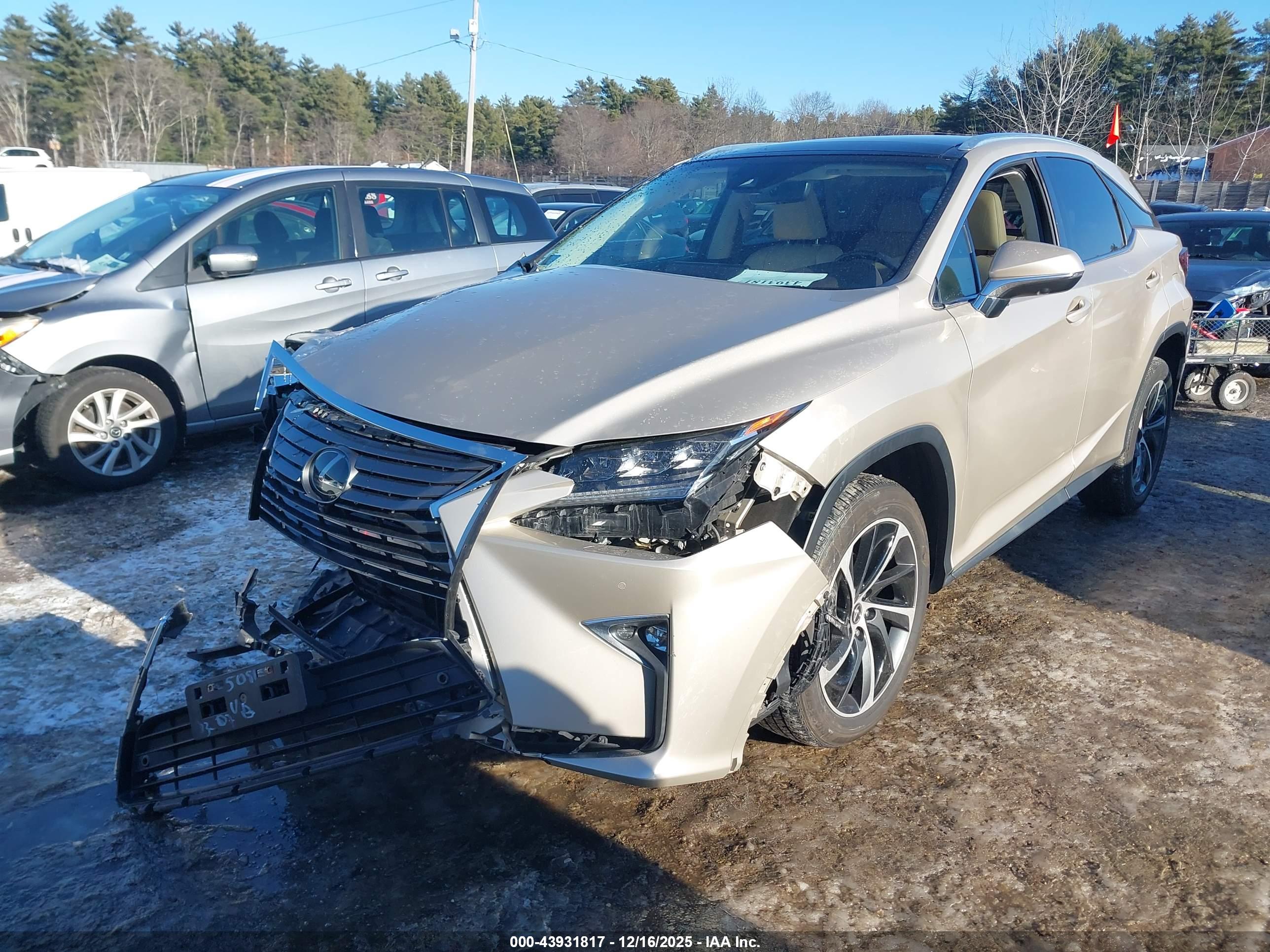 LEXUS RX image 2
