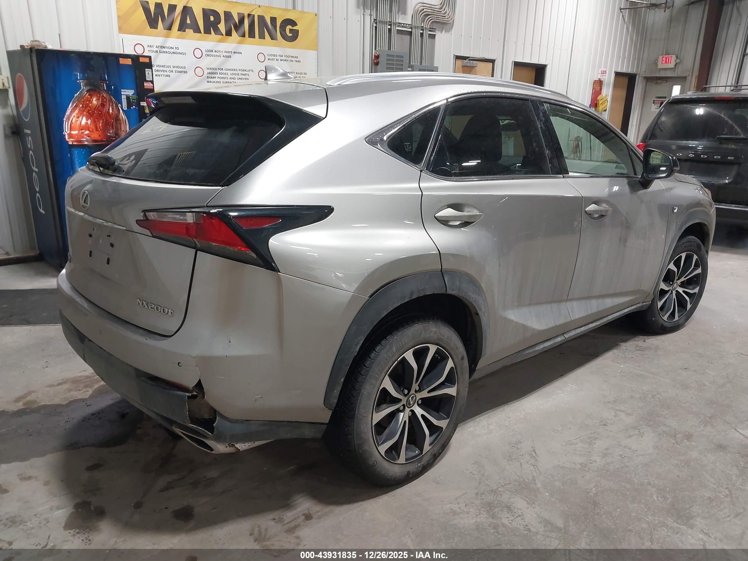 LEXUS NX image 4