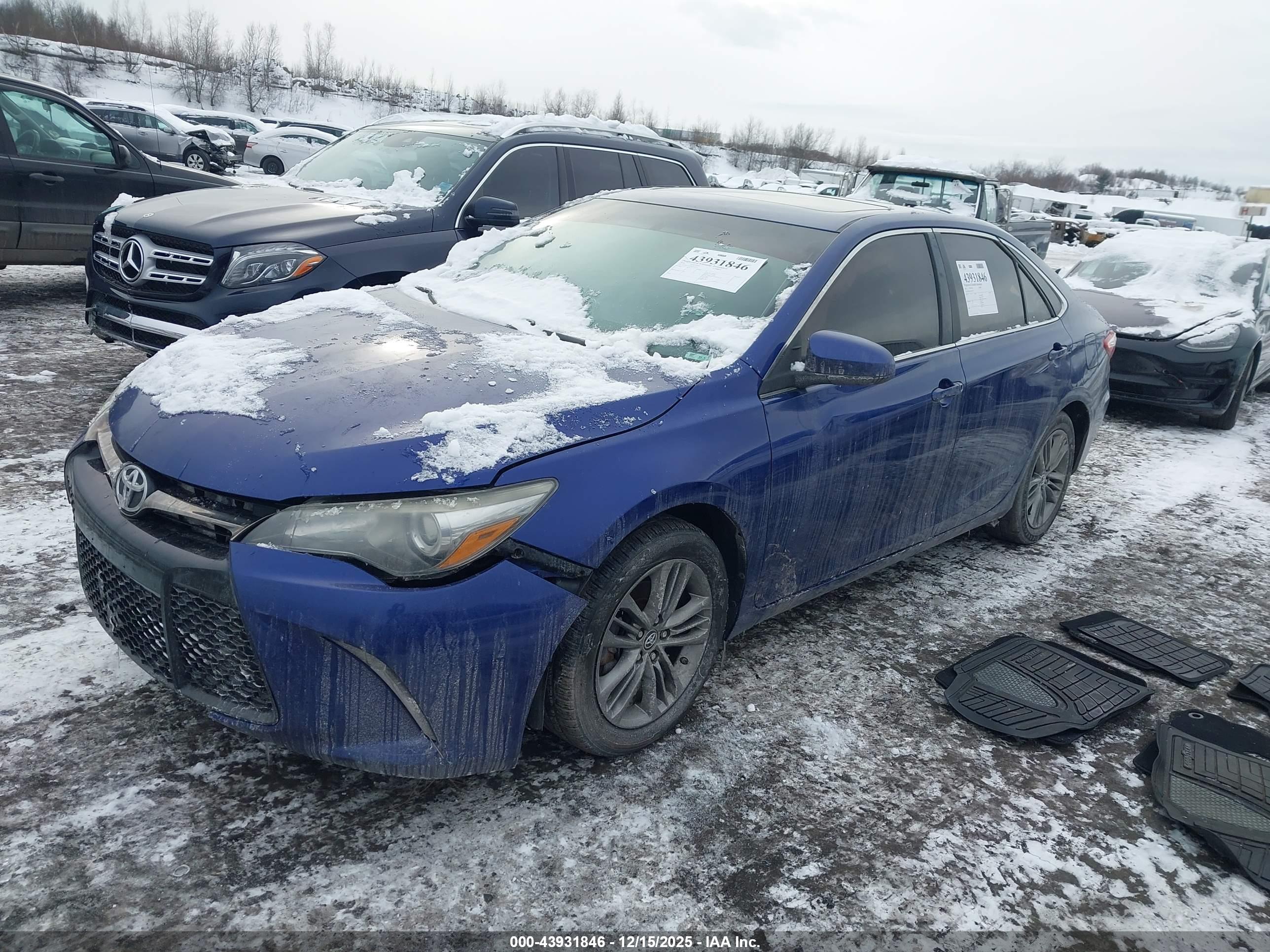 TOYOTA CAMRY image 2