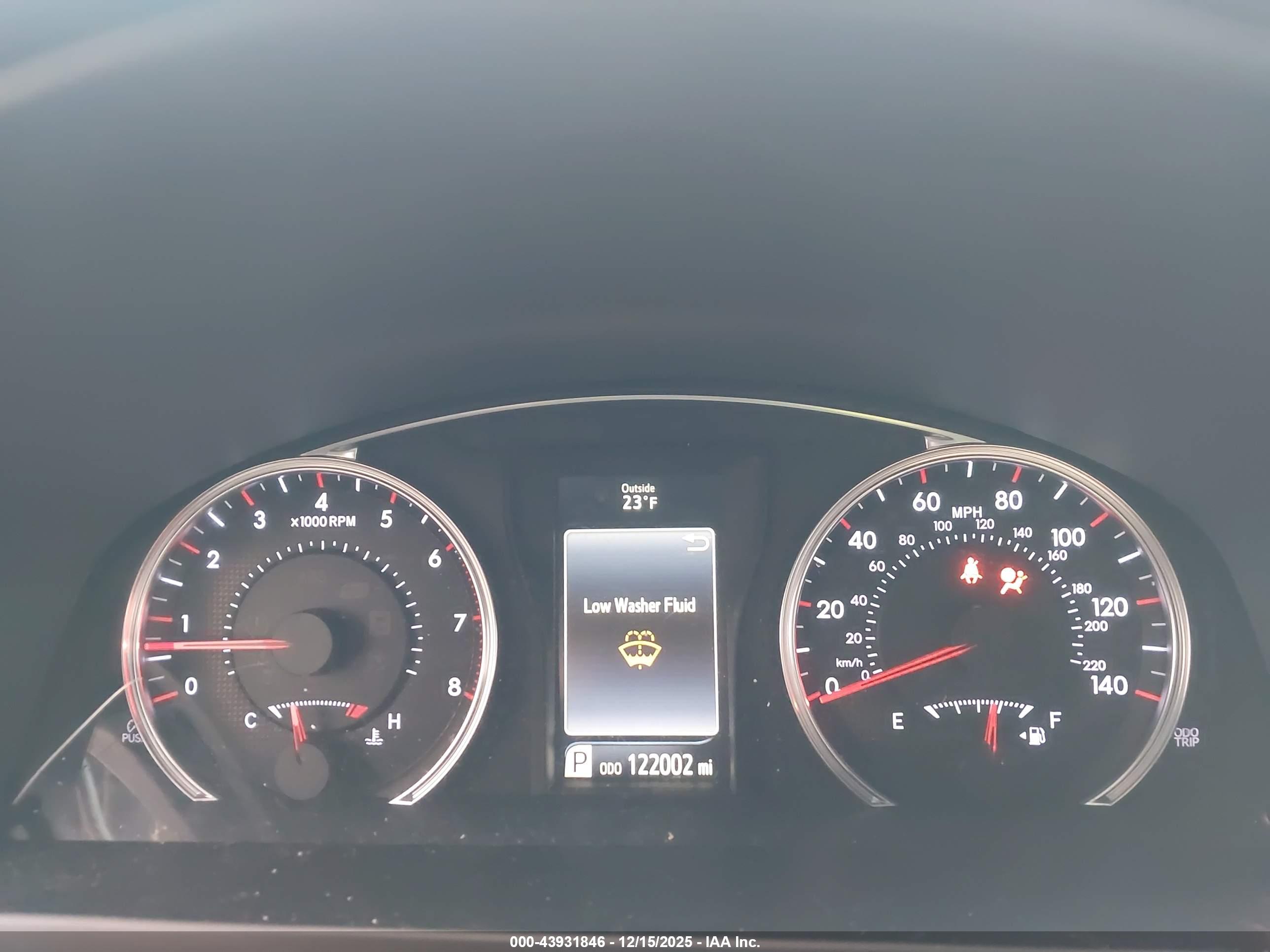 TOYOTA CAMRY image 7