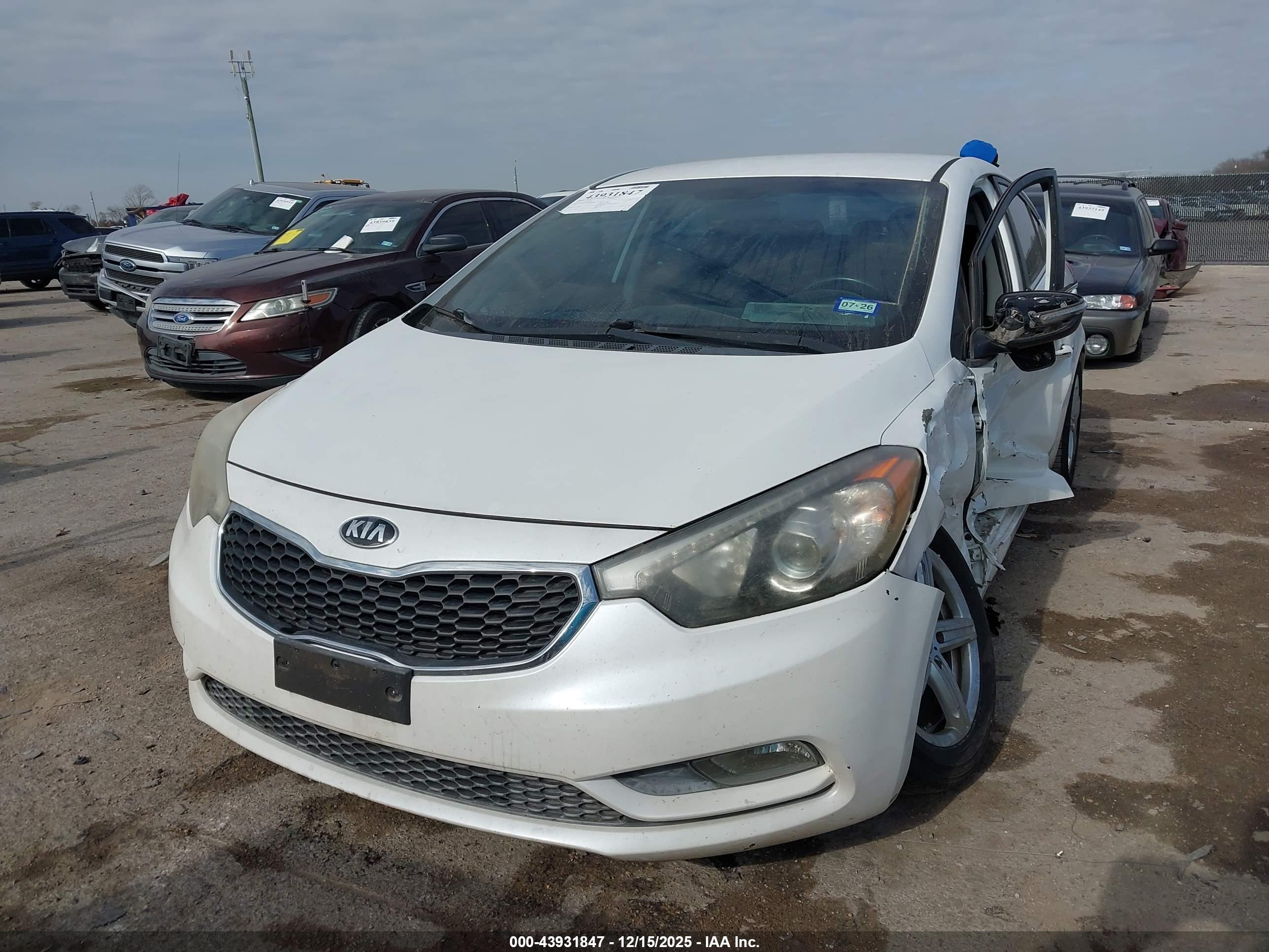 KIA FORTE image 2