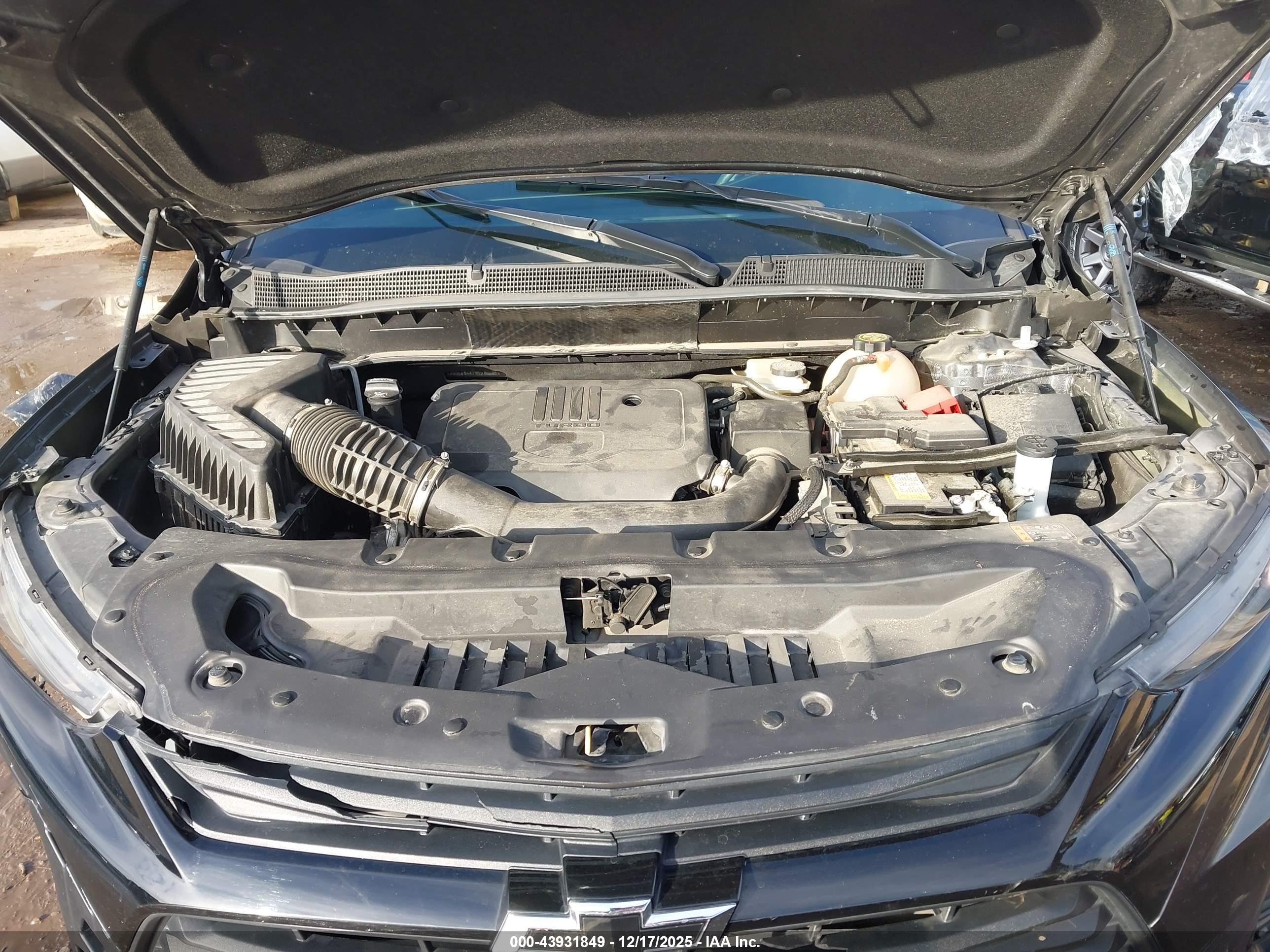 CHEVROLET BLAZER image 10