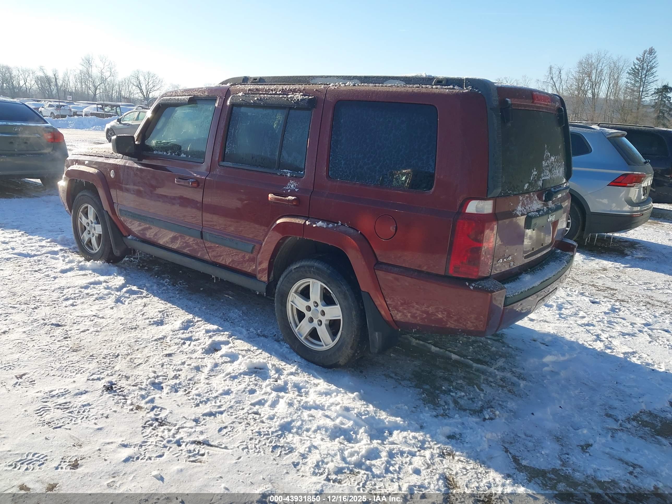 JEEP COMMANDER image 3