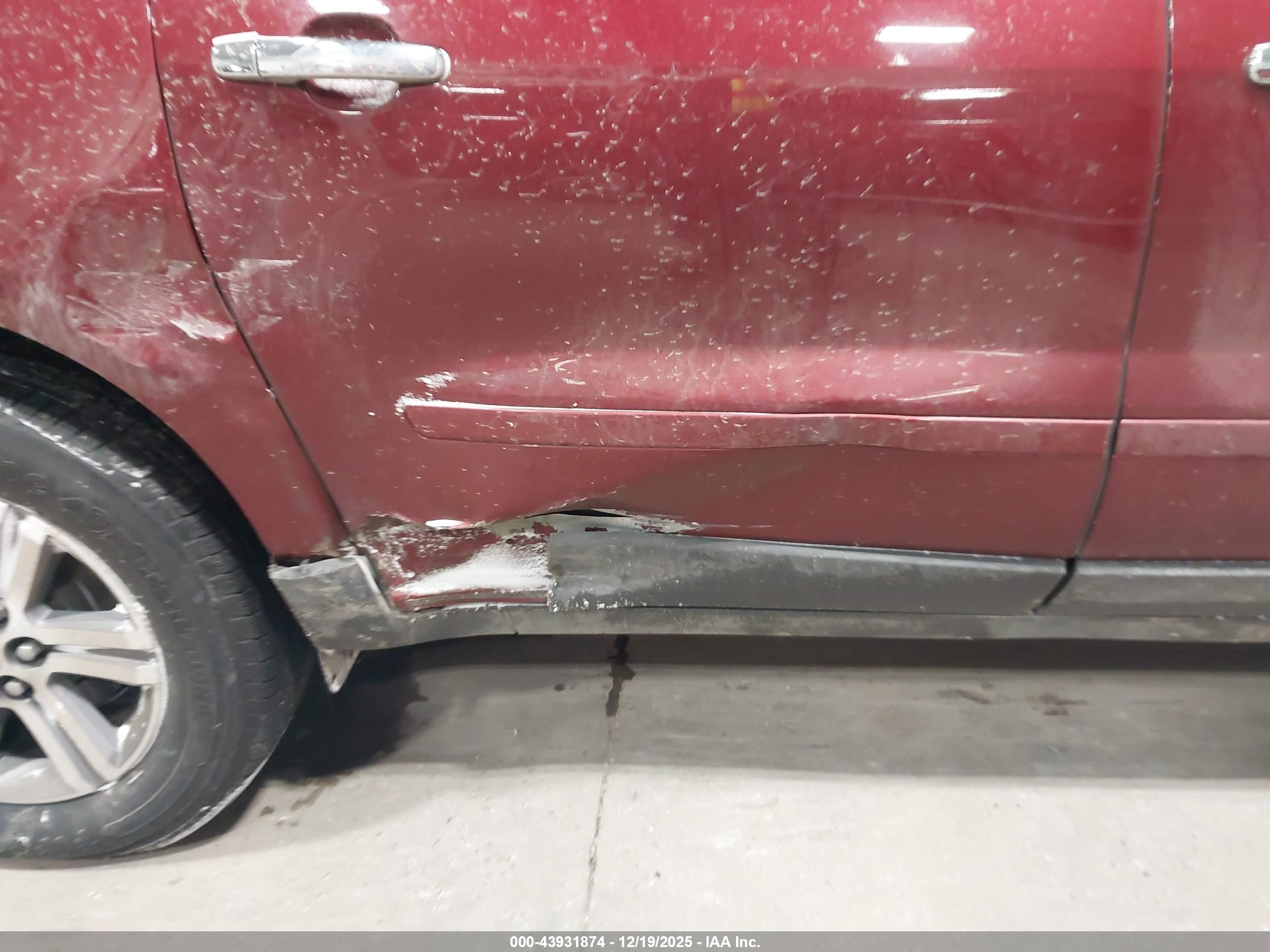 CHEVROLET TRAVERSE image 6