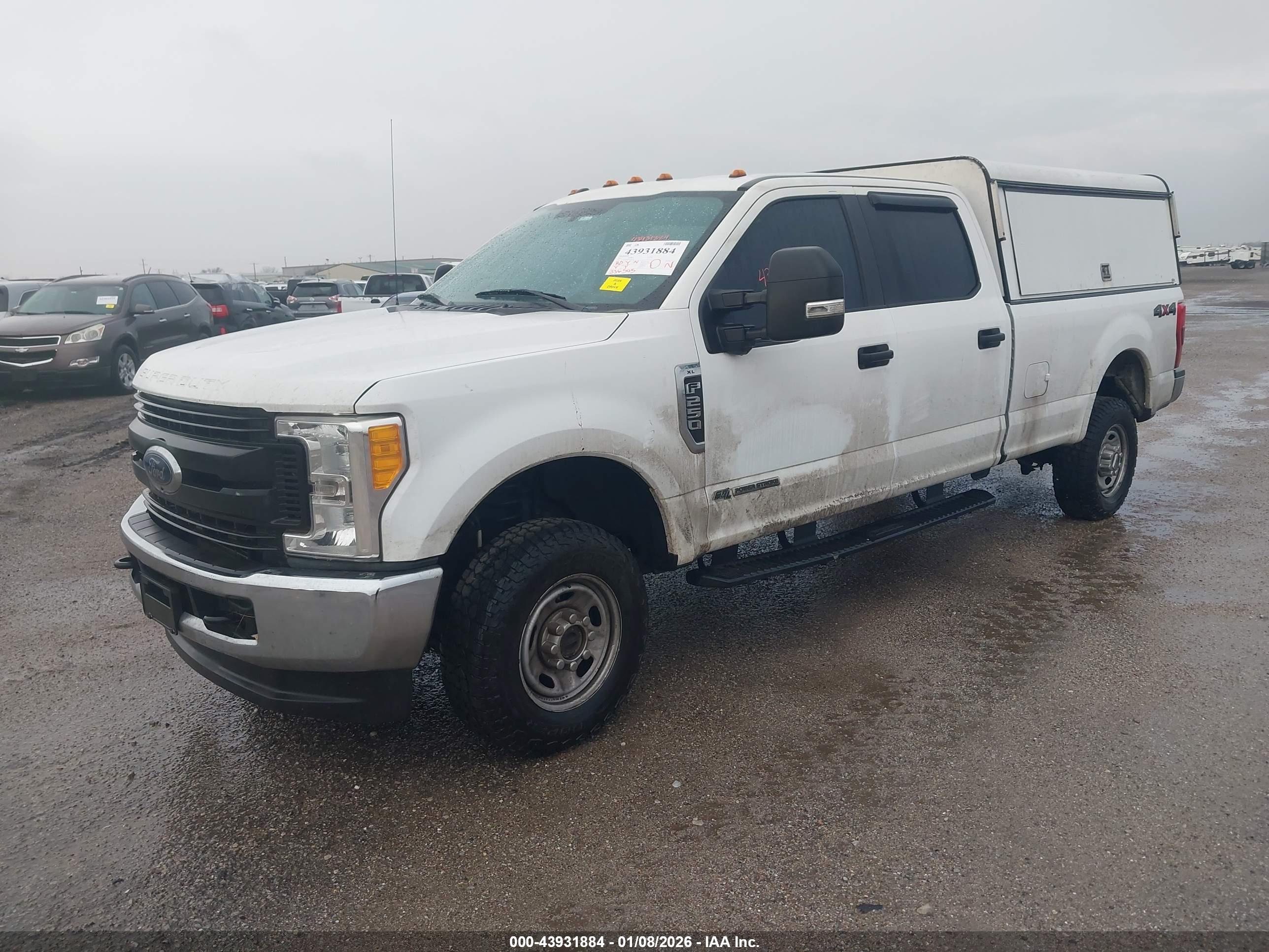FORD F-250 image 2