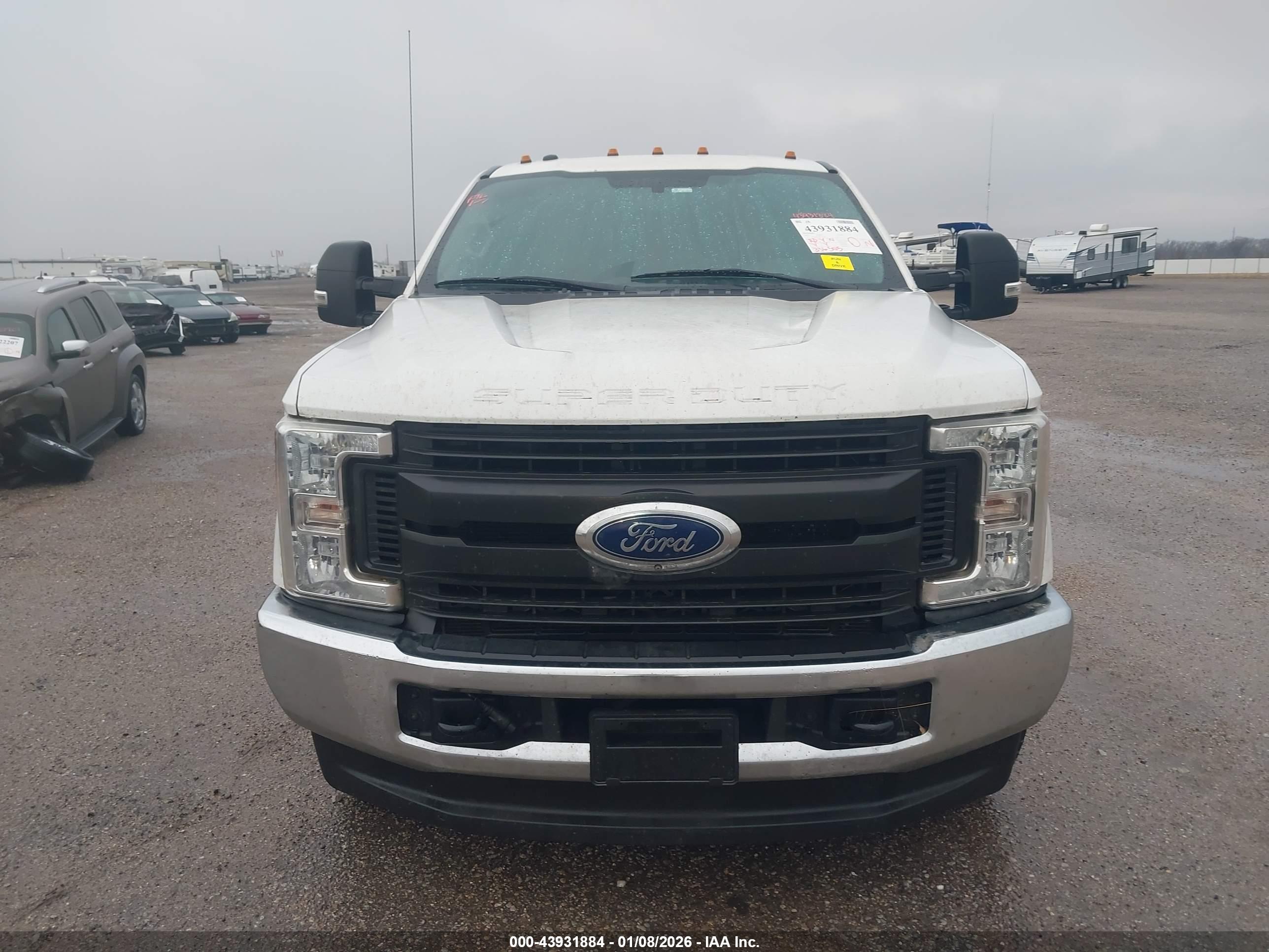 FORD F-250 image 6