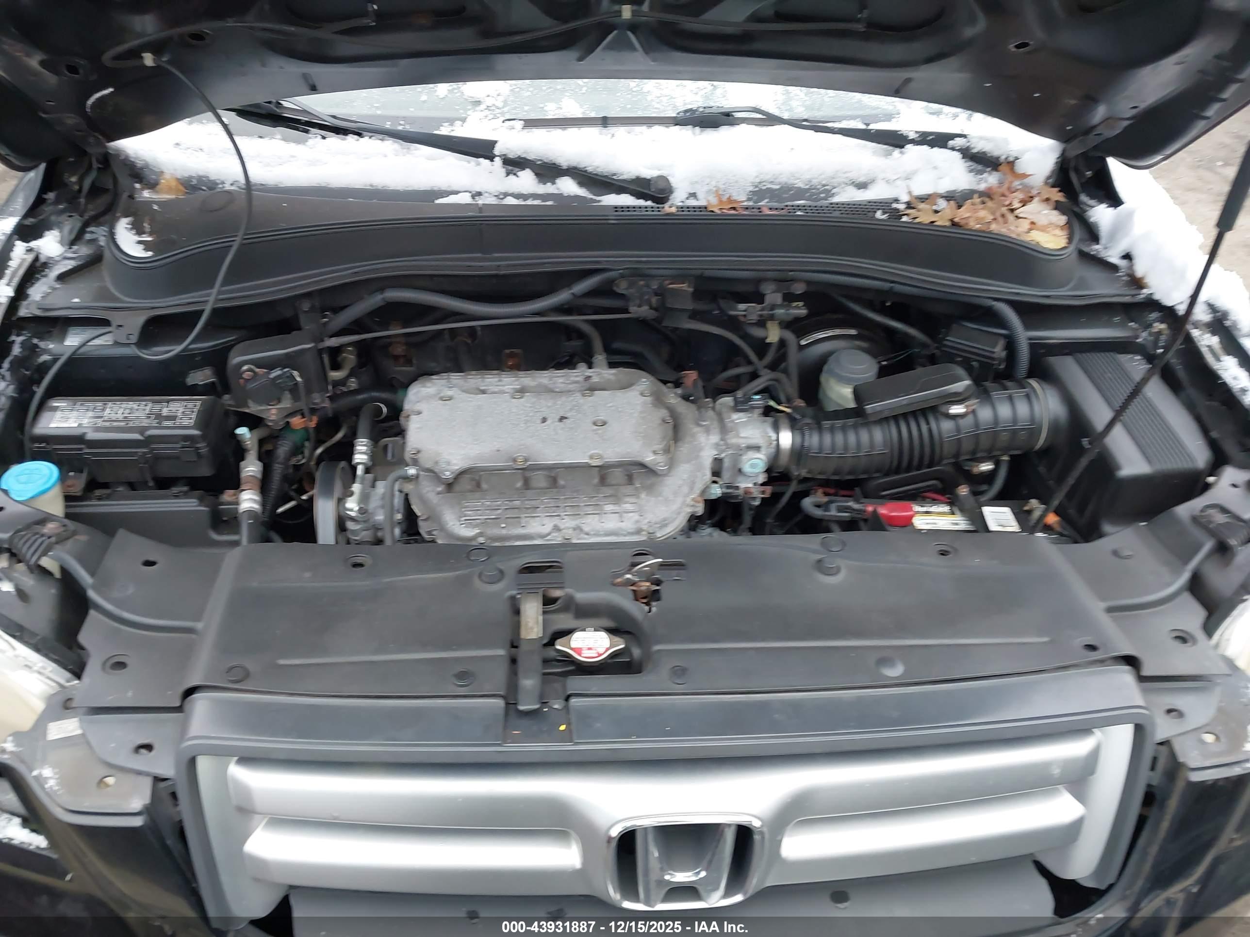 HONDA PILOT image 10