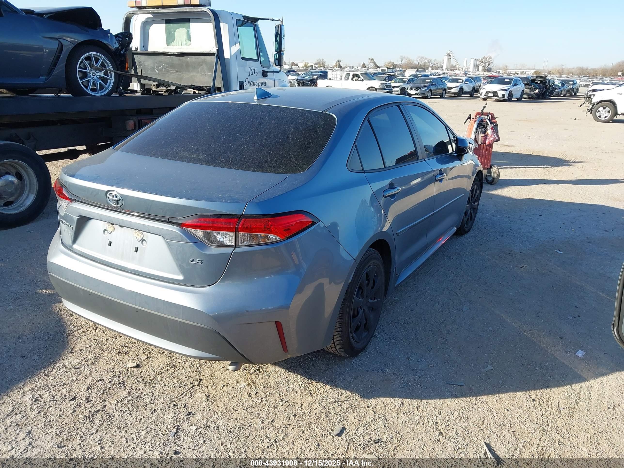 TOYOTA COROLLA image 4