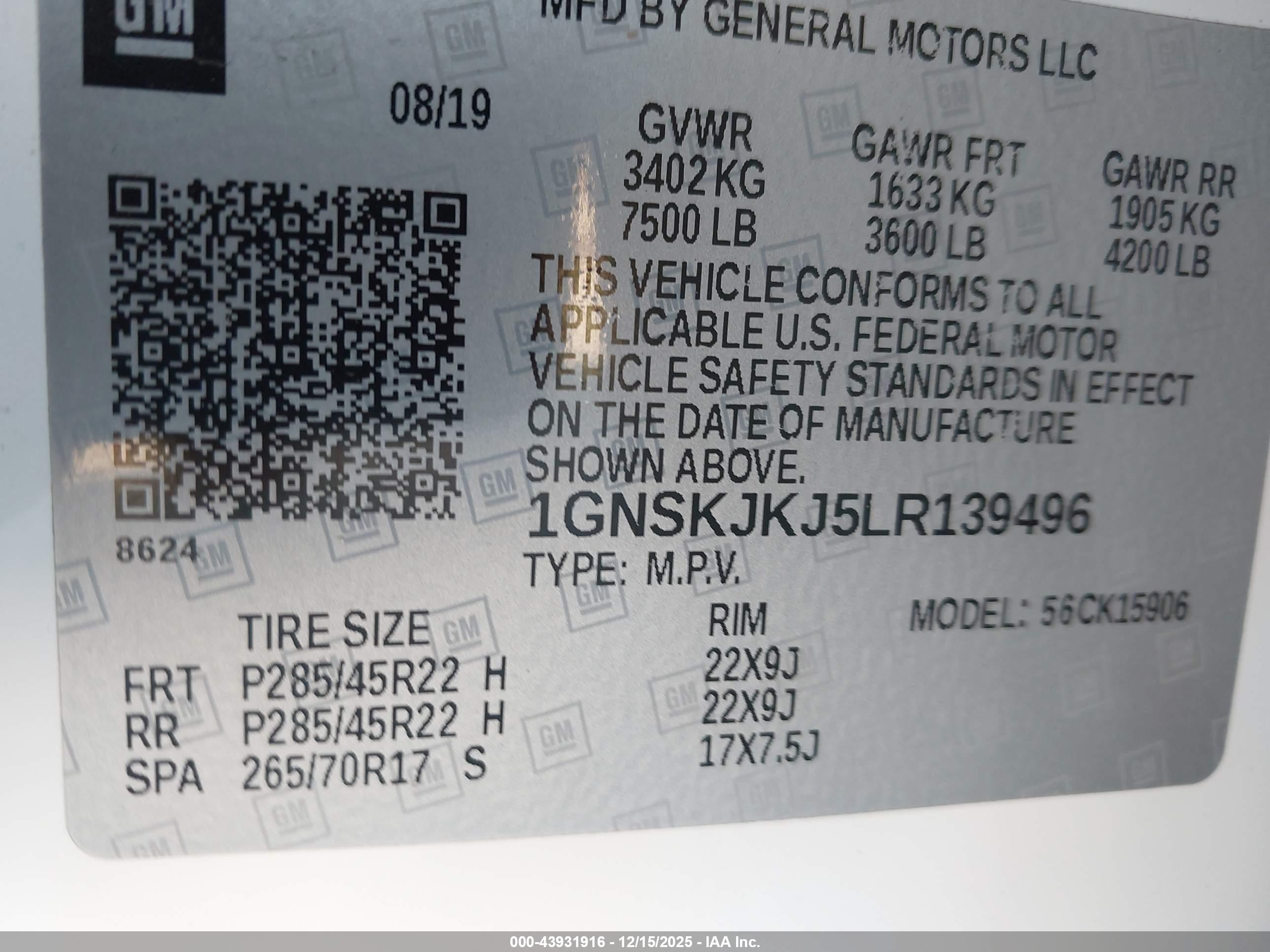 CHEVROLET SUBURBAN image 9