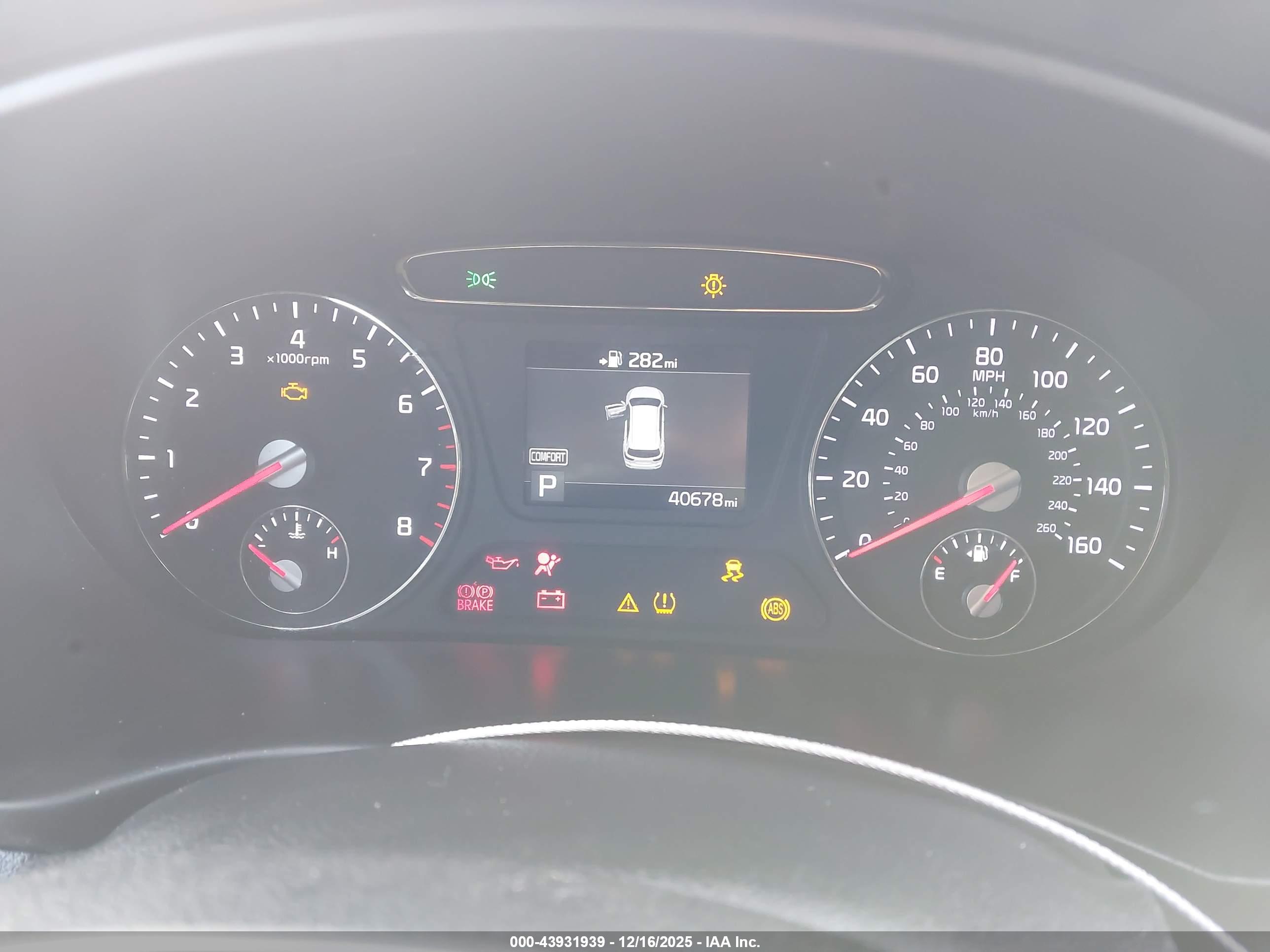 KIA SORENTO image 7