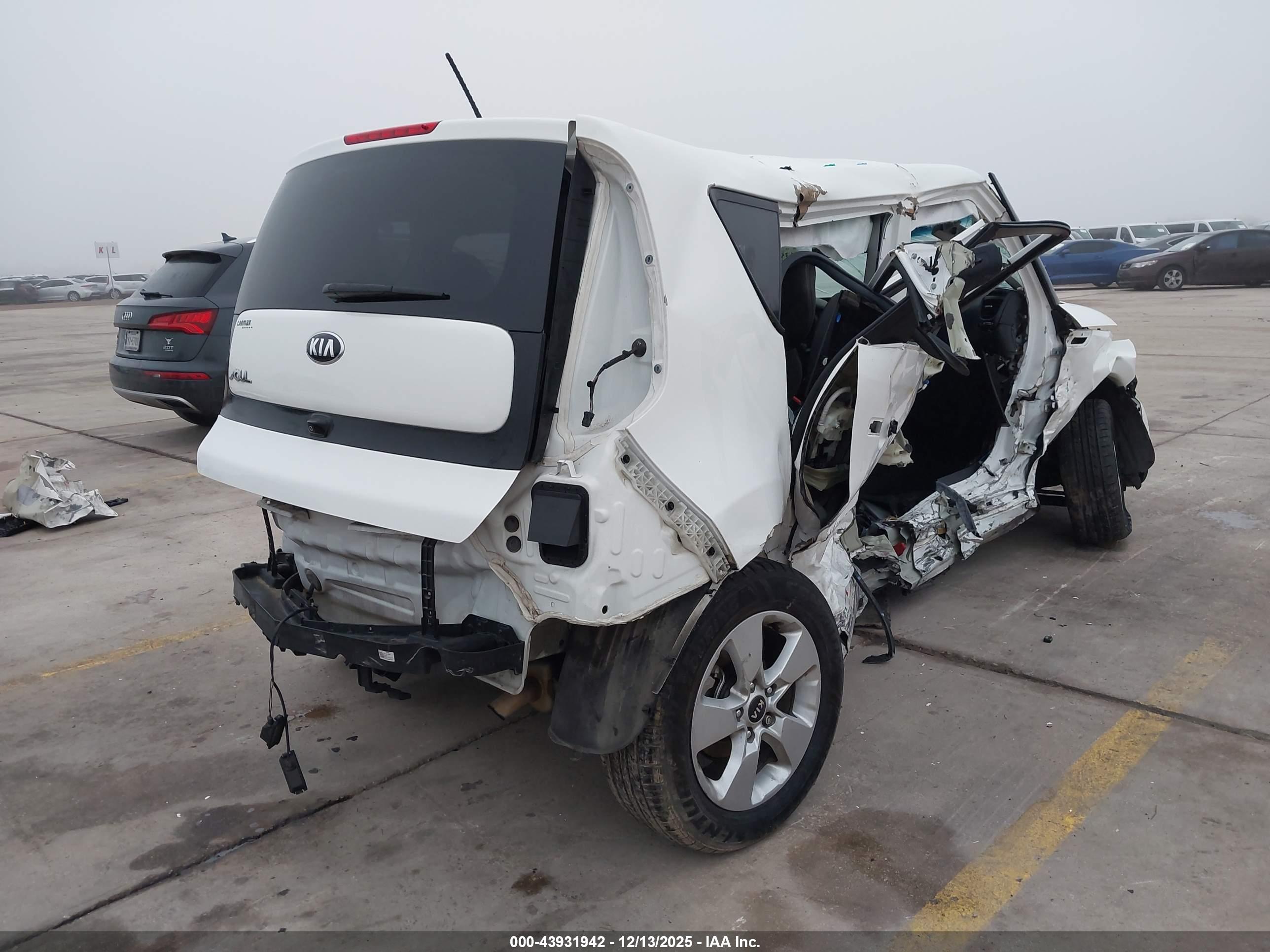 KIA SOUL image 4