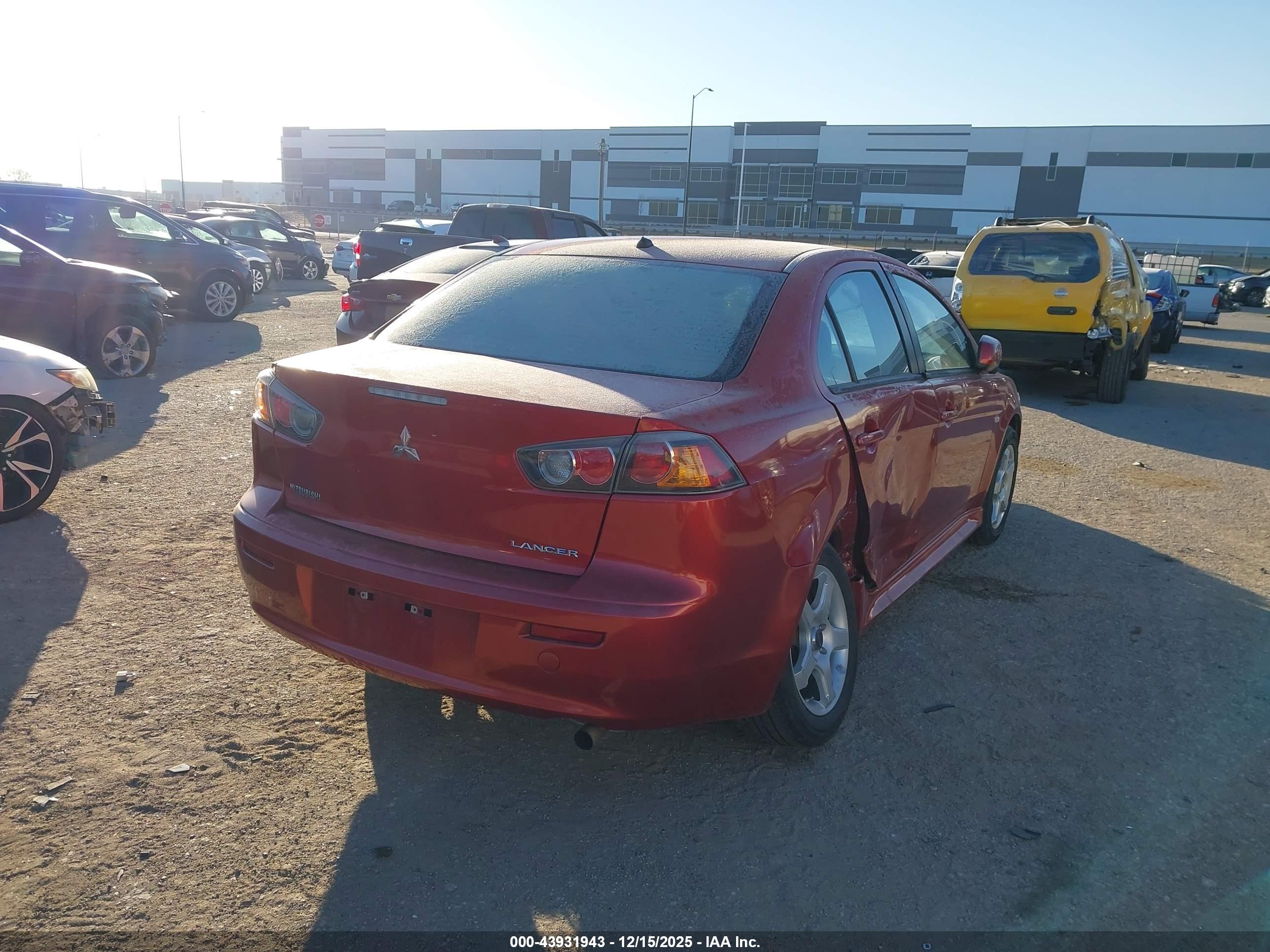 MITSUBISHI LANCER image 4