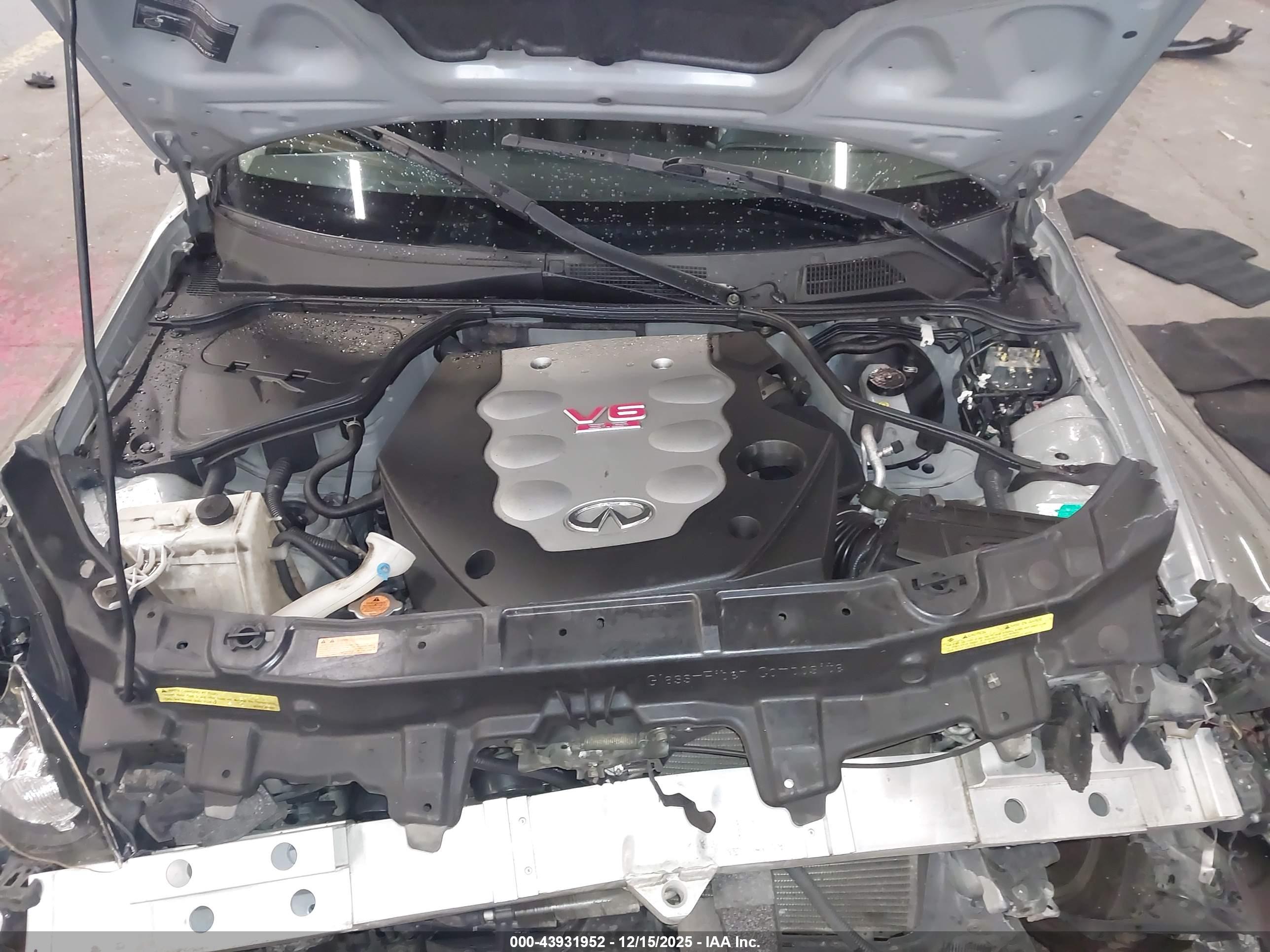 INFINITI G35 image 10