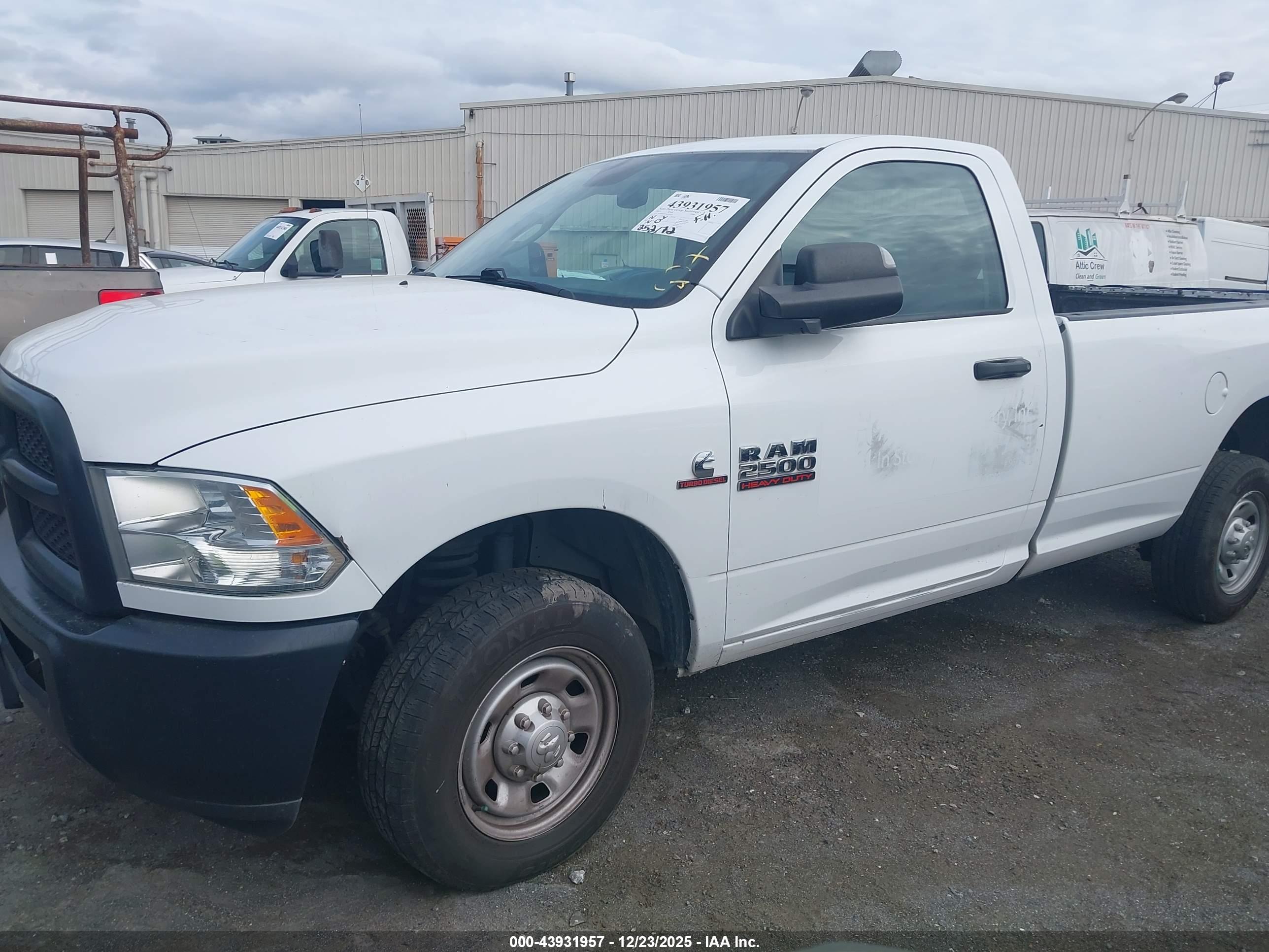 RAM 2500 image 2
