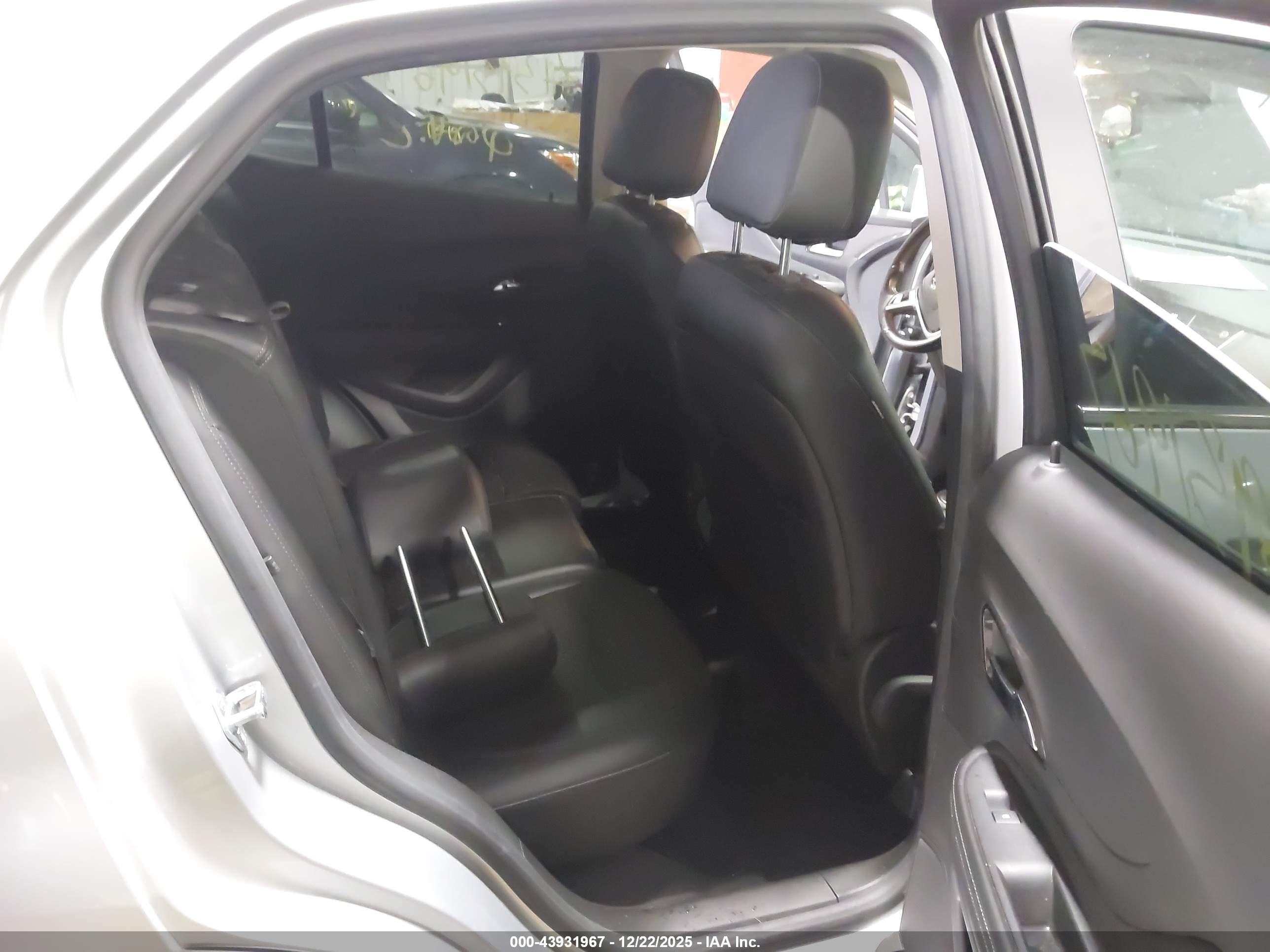 BUICK ENCORE image 8