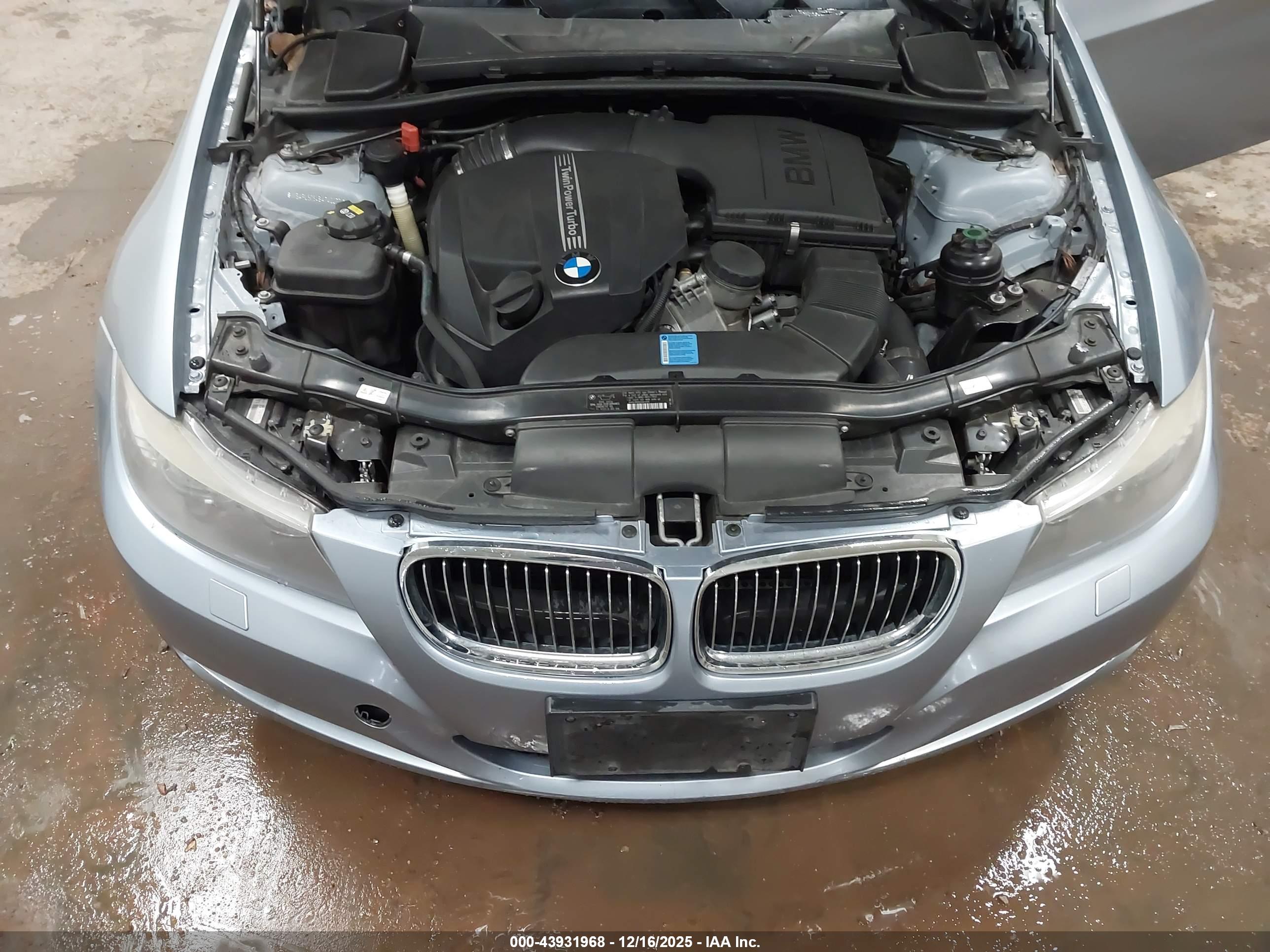 BMW 335I image 10